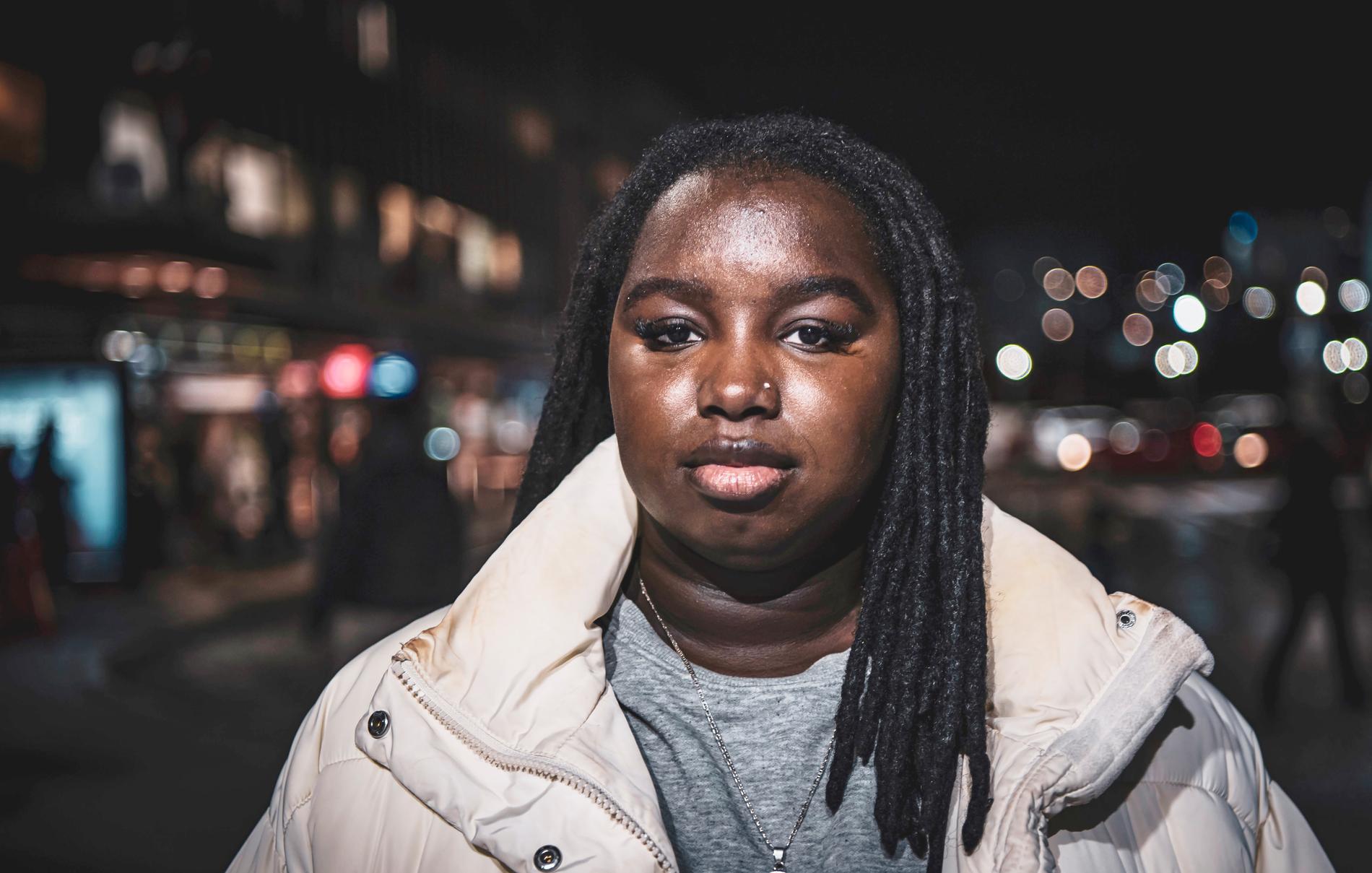 Ramatoulie Gabbidon, 22, driver en stödgrupp för anhöriga som drabbats av gatuvåld. 