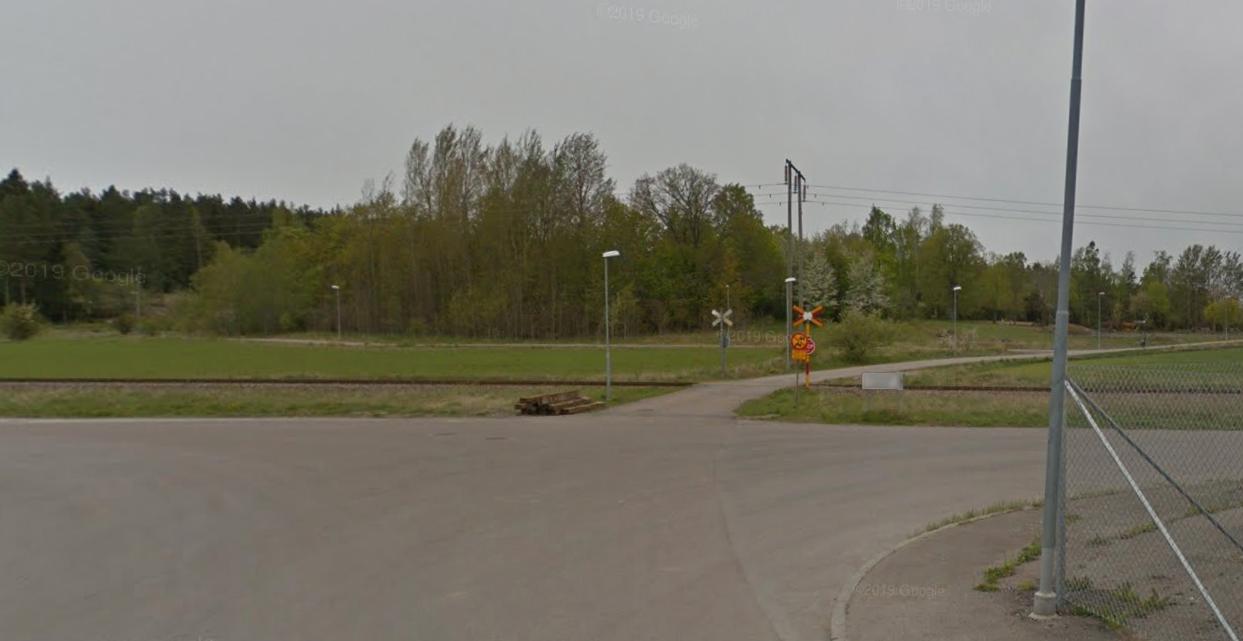 Tågövergången i Linköpings kommun där en pojke i 15-årsåldern blev påkörd. 