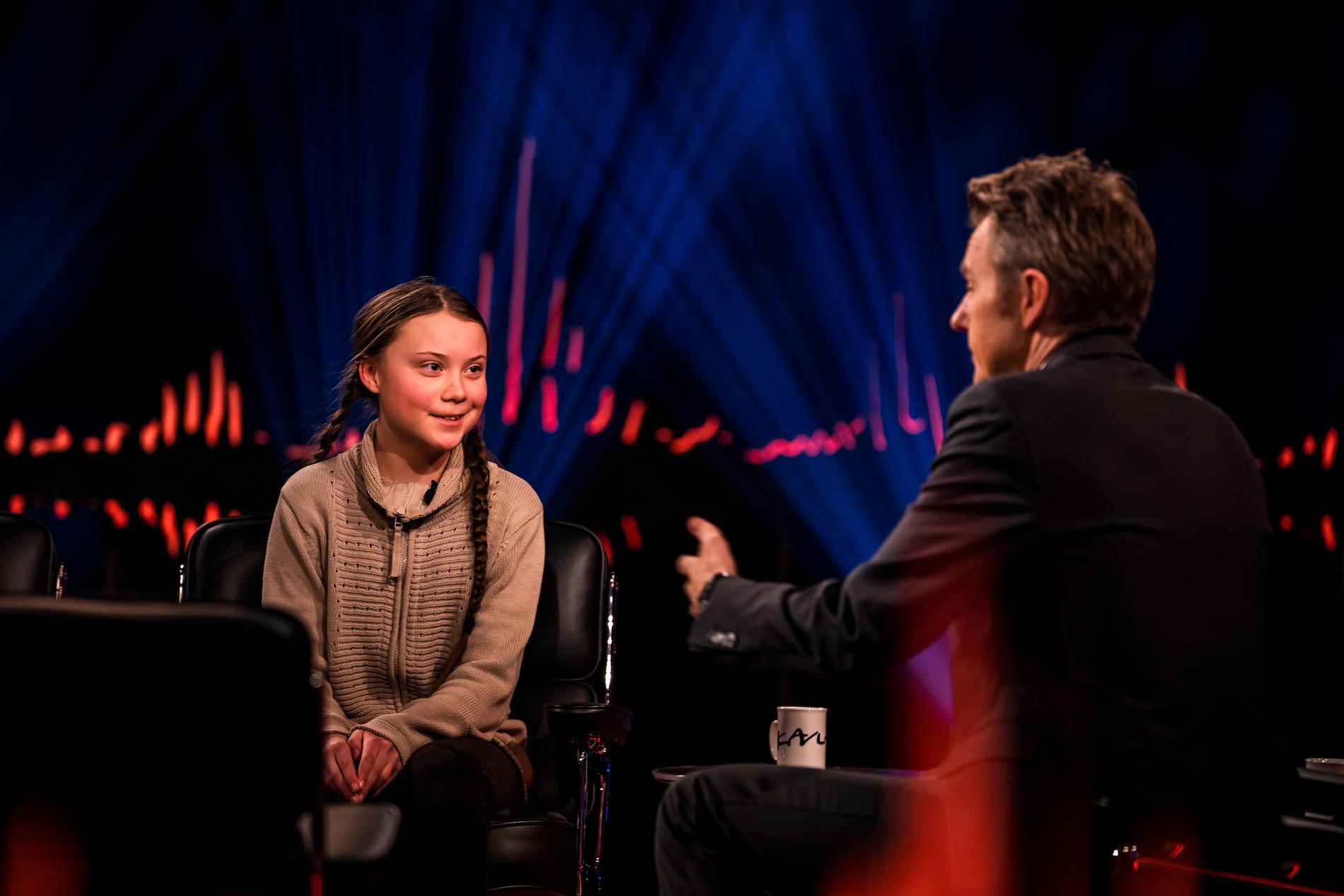 16-åriga klimataktivisten Greta Thunberg och programledare Fredrik Skavlan.