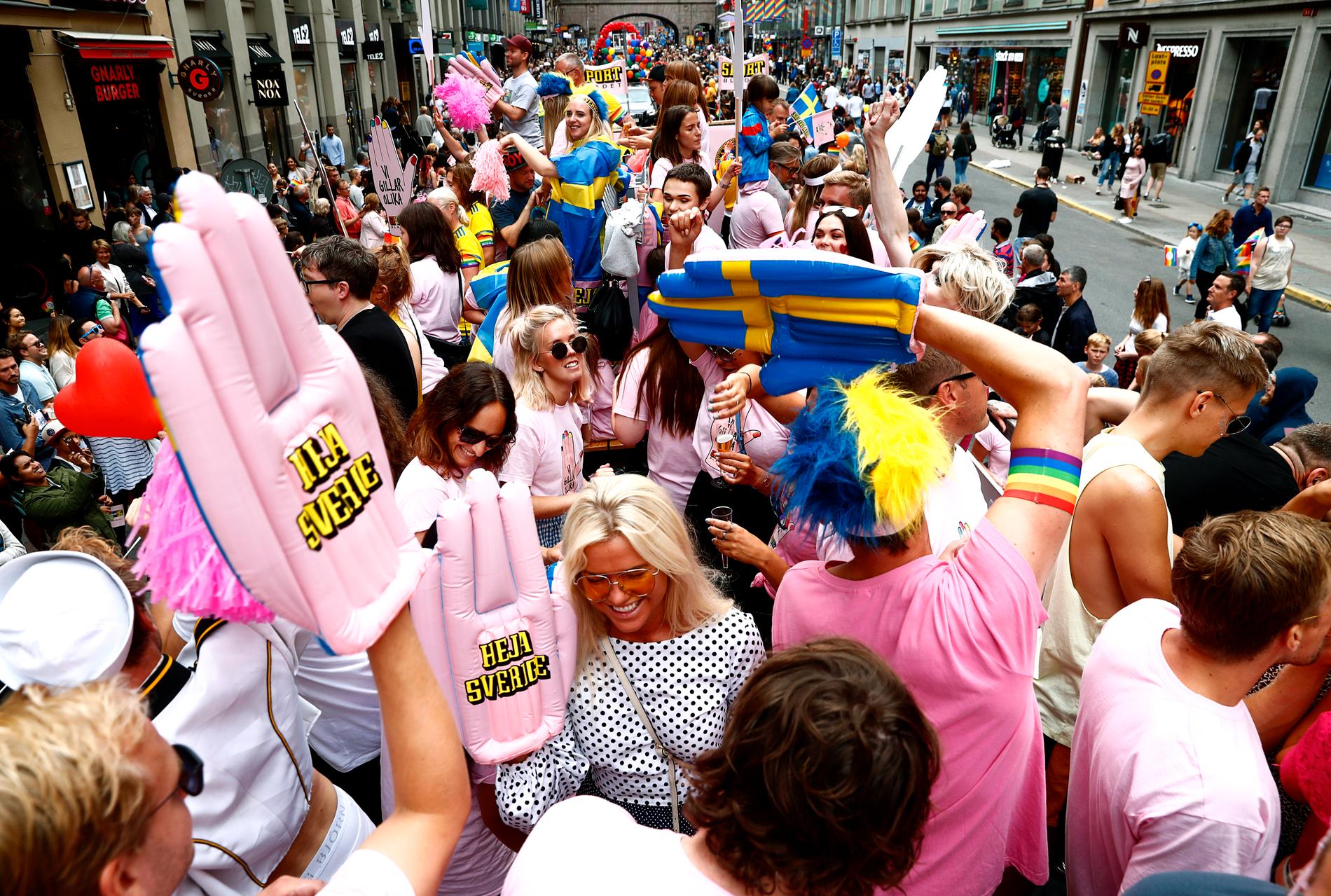 Missa inte paradpepp för ungdomar på Stockholm Pride, fredag 2 augusti