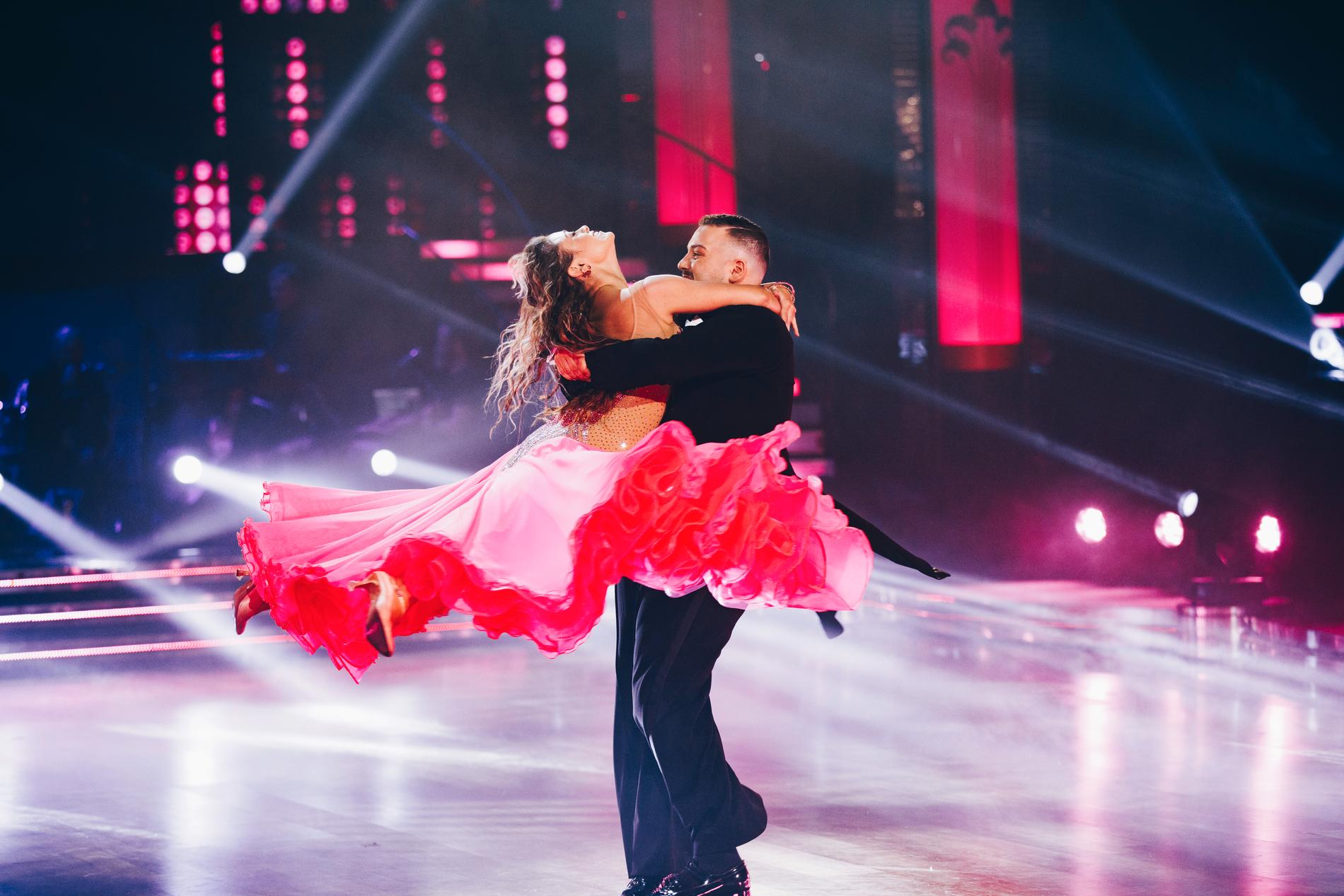 Katjas och Anis ”revanschdans” fick 37 poäng av juryn förstärkt med Rennie Mirro.