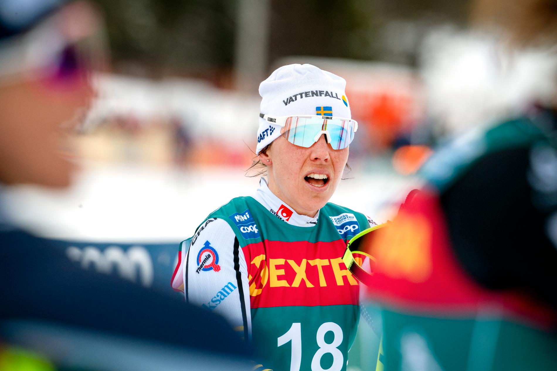 Charlotte Kalla och de andra svenska åkarna var överens om att de andra nationerna lyckades bättre med sina skidor under torsdagens etapp av Ski Tour.