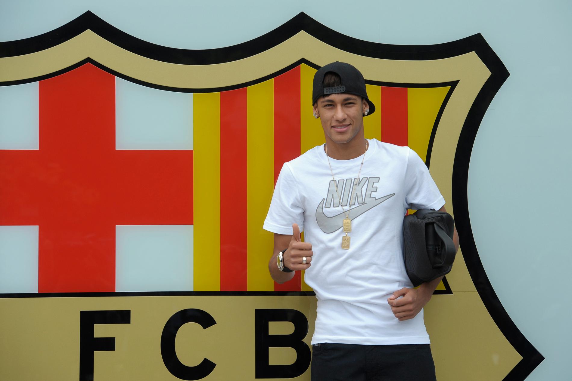 Neymar blev klar för Barcelona år 2013