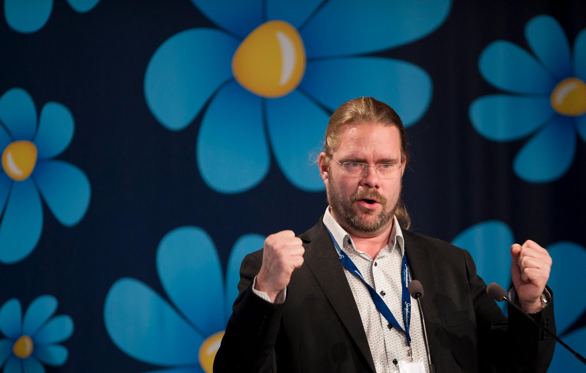 Jörgen Fogelklou under Sverigedemokraternas landsdagar i Lund 2015. Nu utreds han av det egna partiet för misstänkt grovt rasistiska inlägg. Arkivbild.