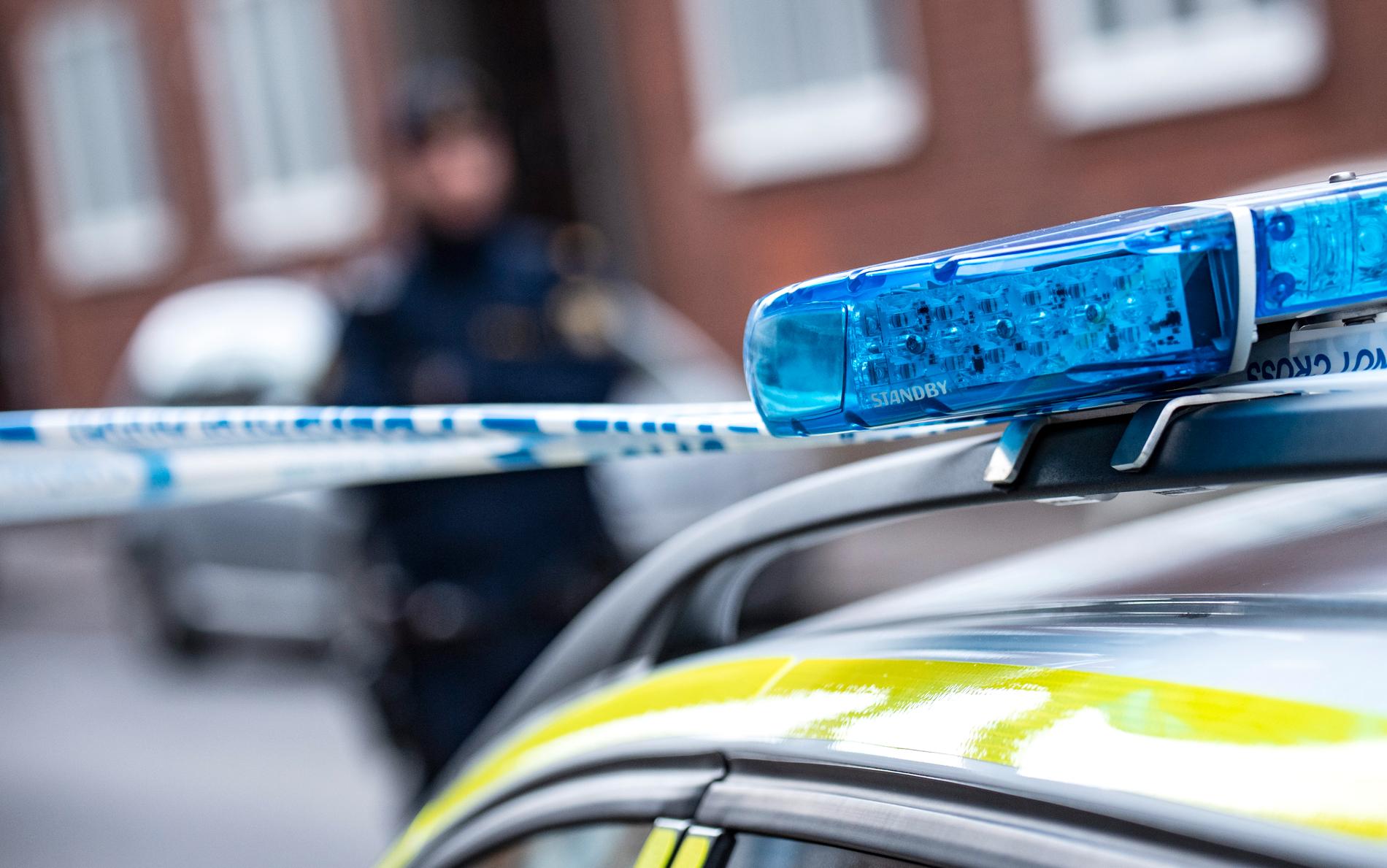 En äldre man i Trelleborg fick under söndagen föras till sjukhus efter att ha blivit sparkad flera gånger i huvudet. En man har nu anhållits, misstänkt för mordförsök. Arkivbild.