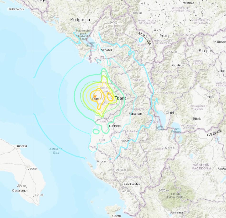 Jordbävningens epicentrum var strax norr om hamnstaden Durres i Albanien.