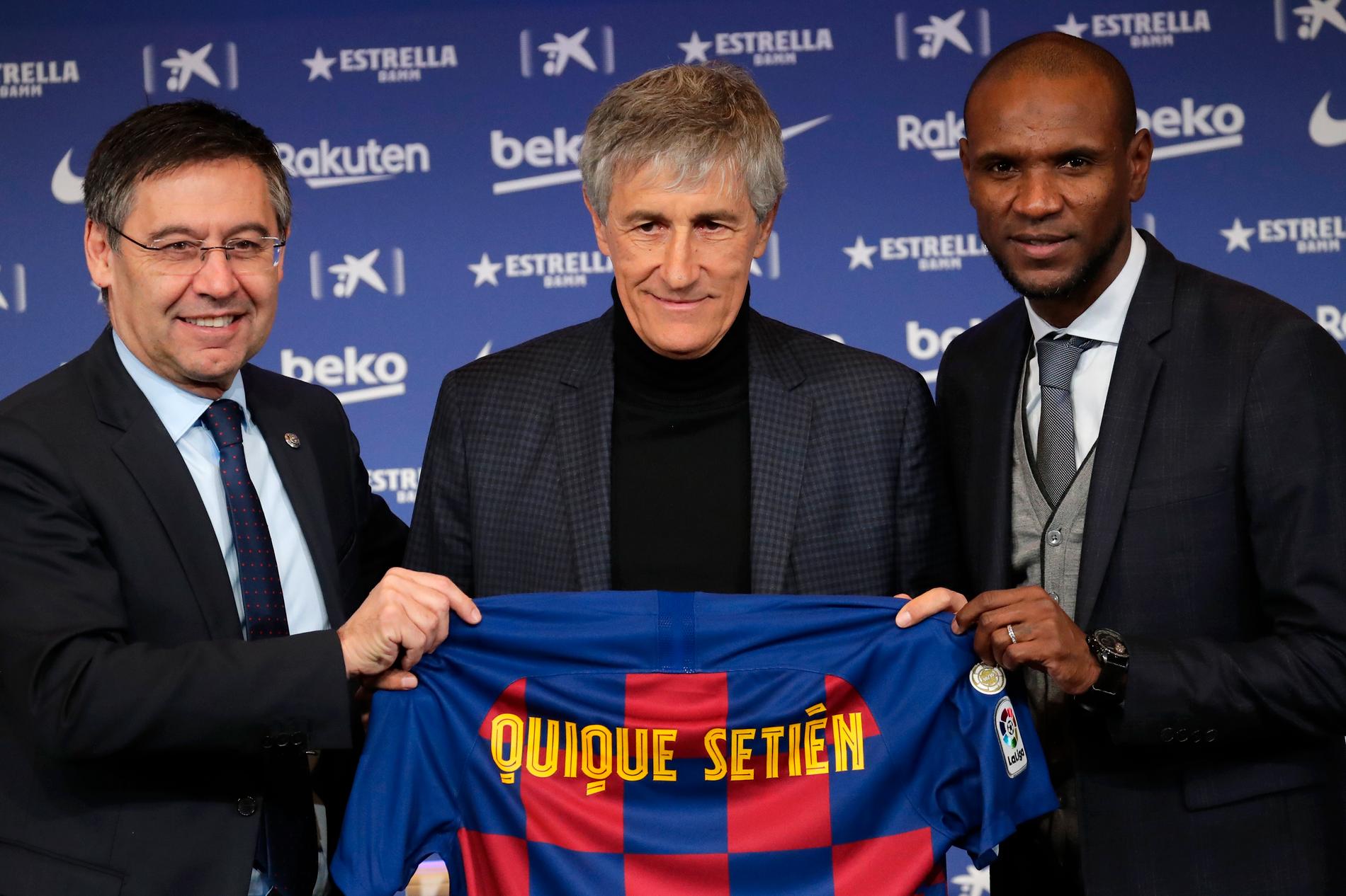 Quique Setién presenteras som ersättare till Ernesto Valverde – som fick sparken av Barcelona på måndagskvällen.