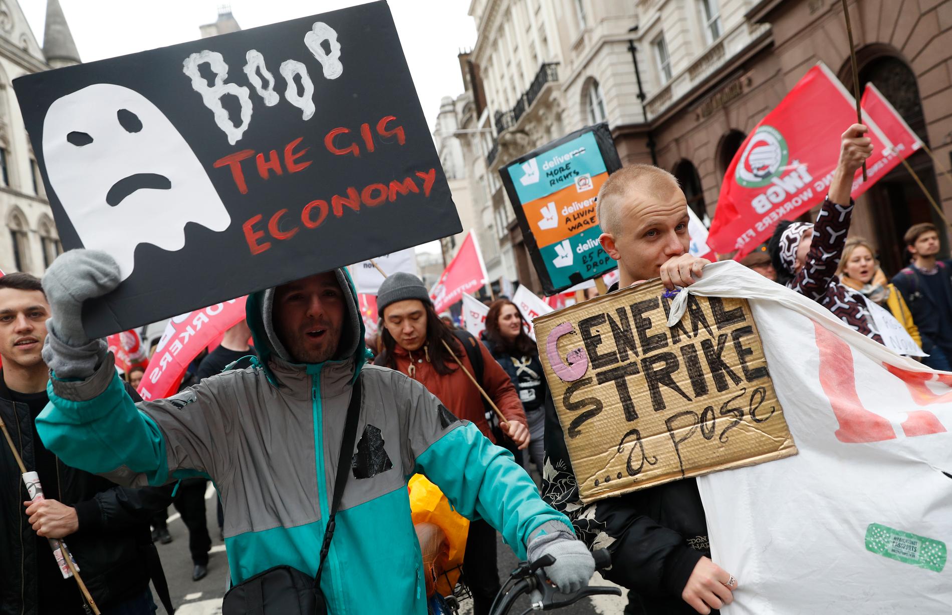Gigarbetare protesterar i London 2018.