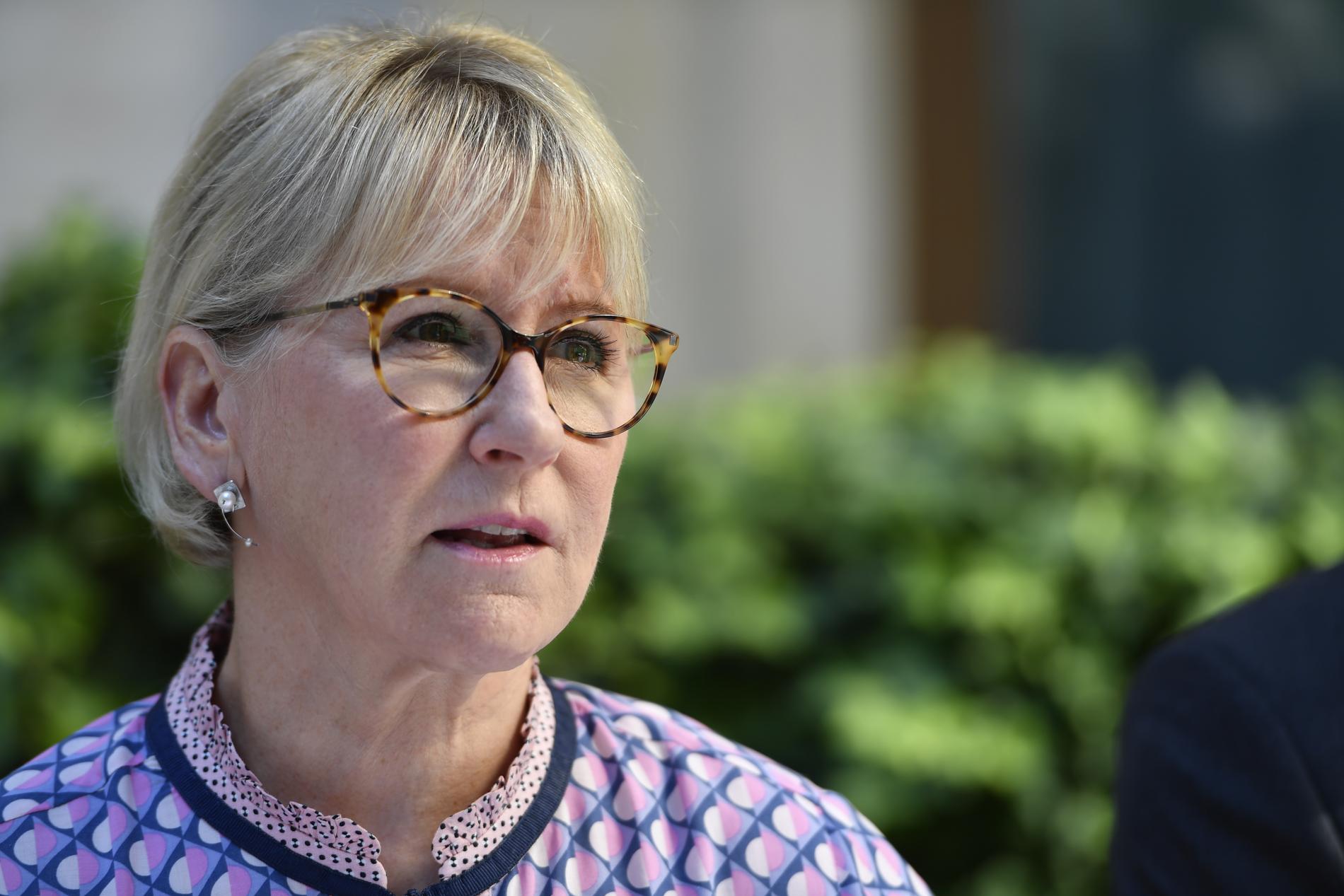Utrikesminister Margot Wallström ligger lågt i Persiska viken.