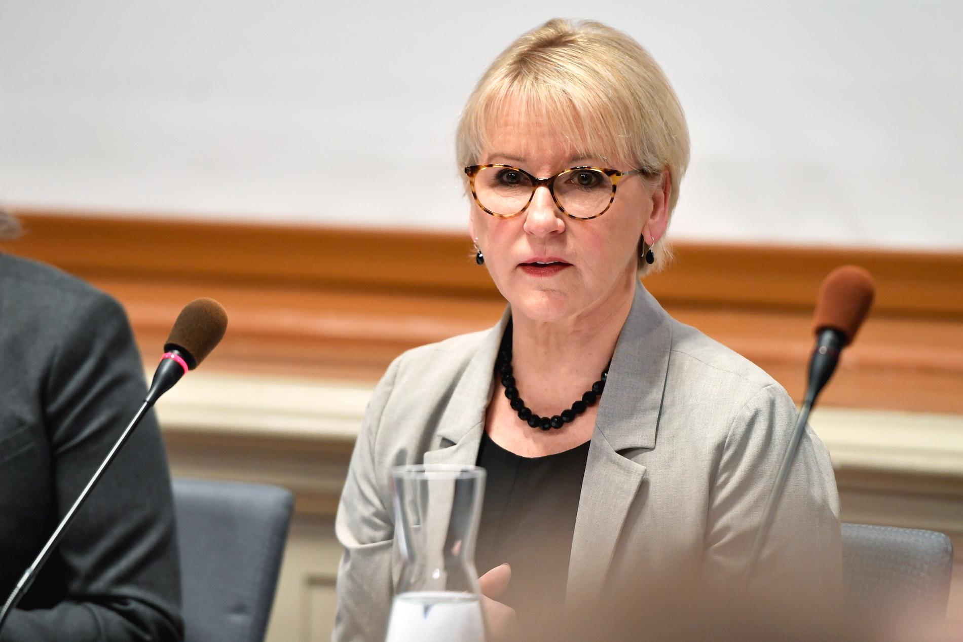 Samma vecka som utrikesminister Margot Wallström (S) frågas ut i KU om UD:s hantering av handlingar kommer Justitieombudsmannen åter med kritik mot UD på samma tema.