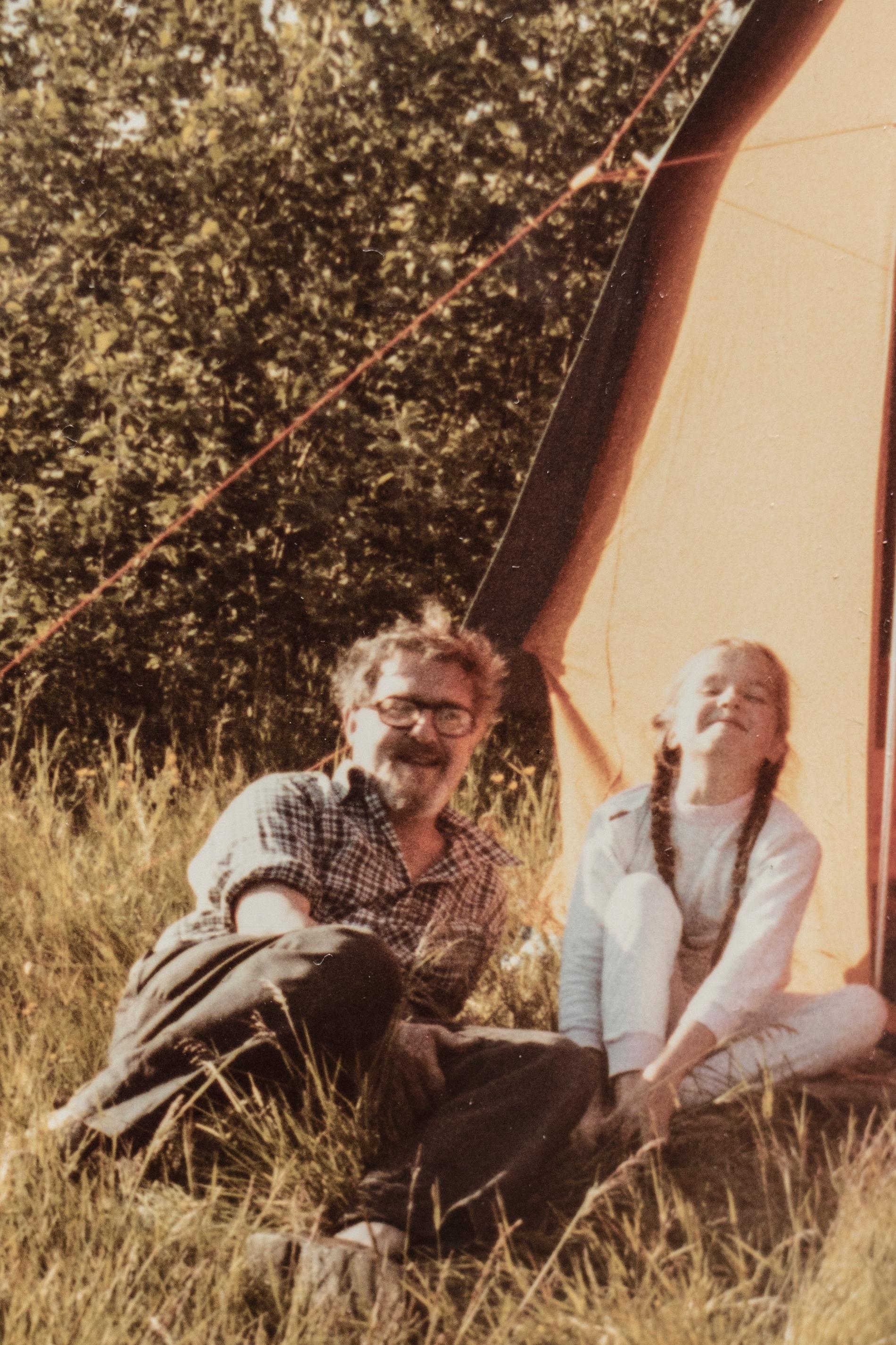 Ragnar och Anna under en campingtur på 1970-talet.