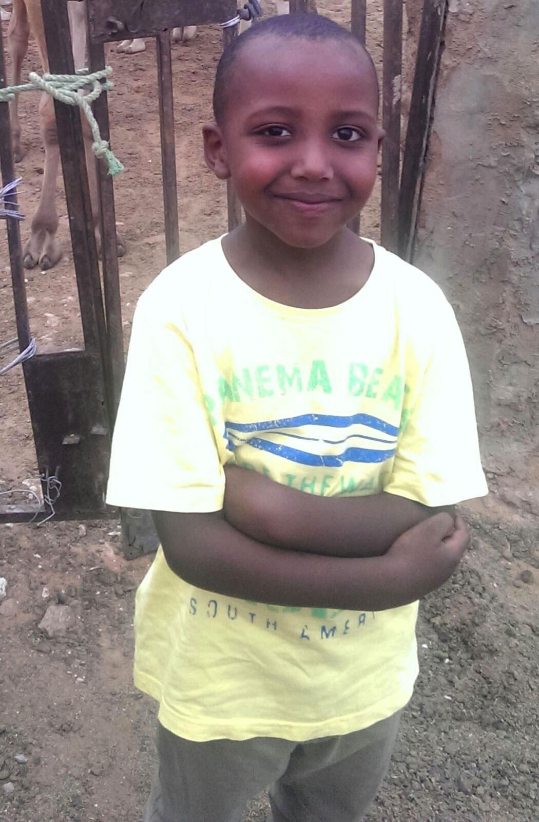 Yuusuf Warsame blev bara 8. Han dog när någon kastade in en handgranat i lägenheten han besökte med sin mamma och två syskon.