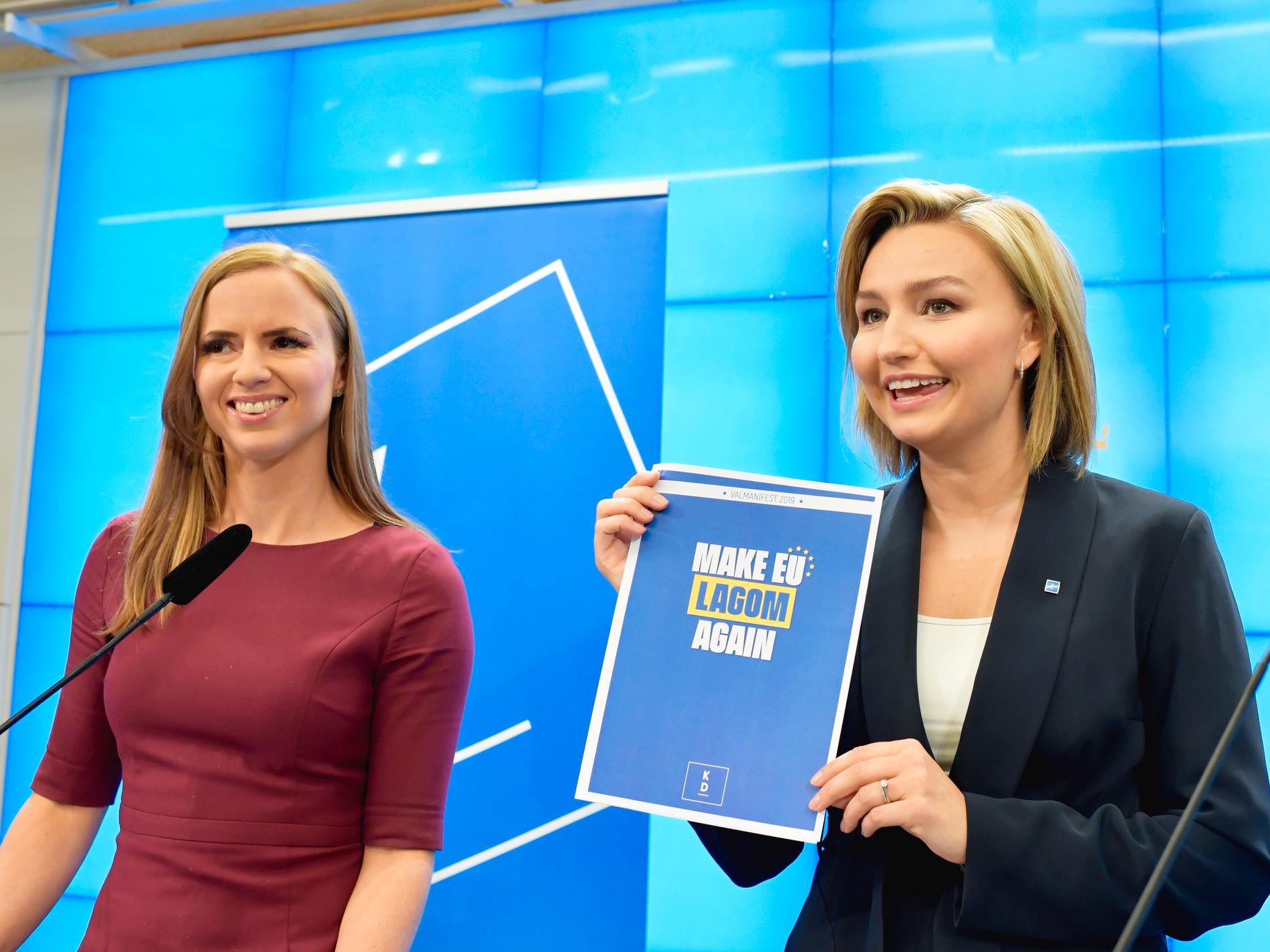 Sara Skyttedal och Ebba Busch under valmanifestet till EU-valet 2019.
