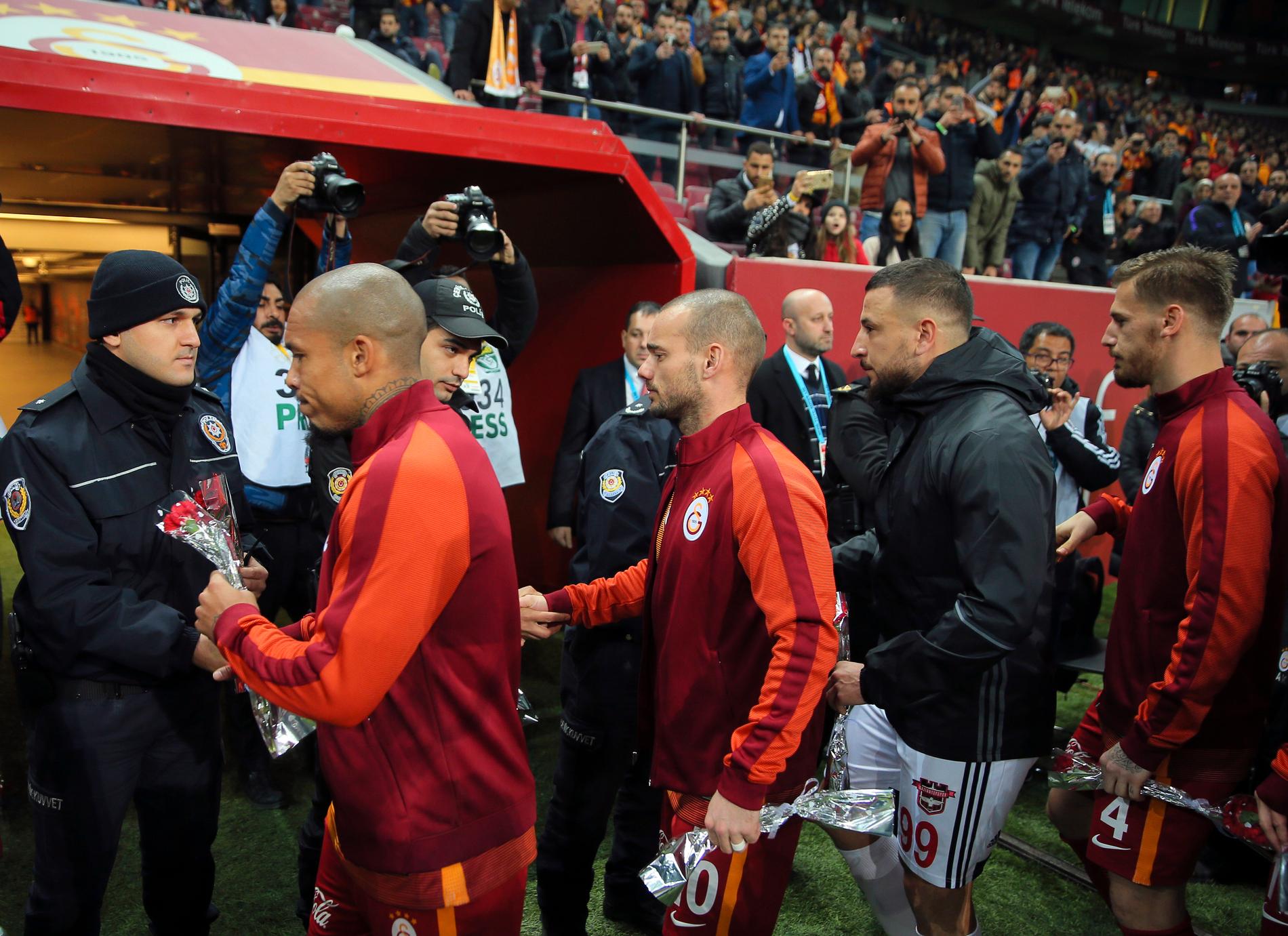 Sneijder spelar i Galatasaray.