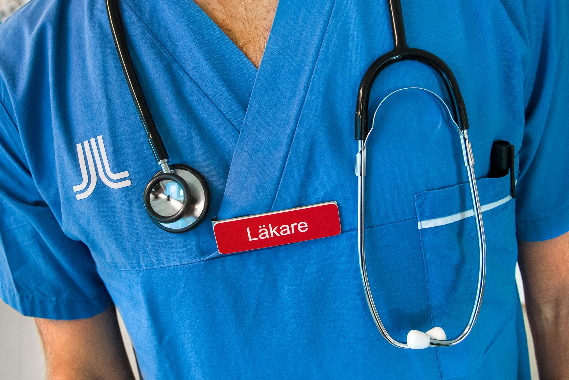 En läkare arbetade under flera år på ett svenskt sjukhus utan att betala skatt. Arkivbild.