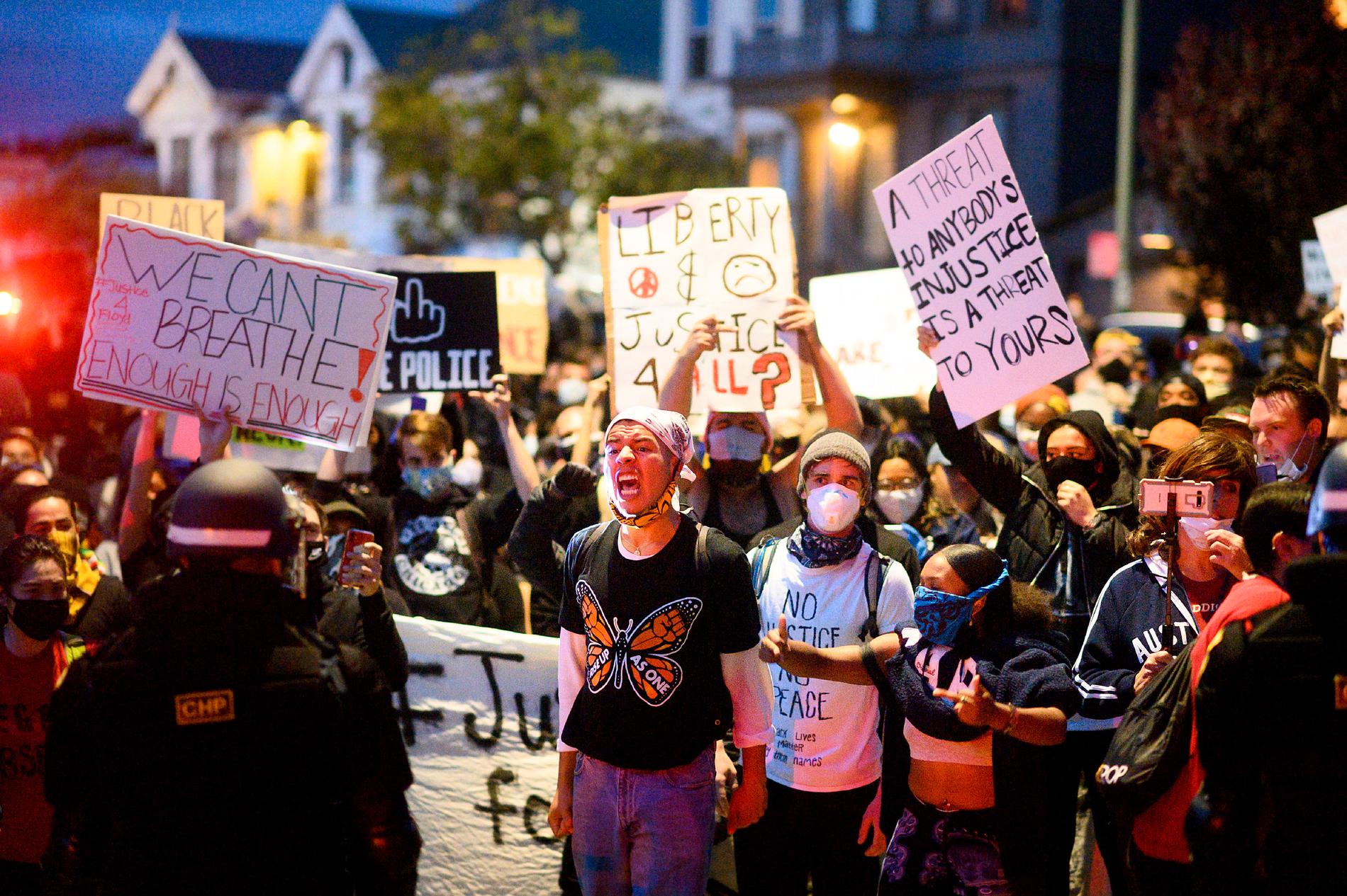 Protester i Oakland. 