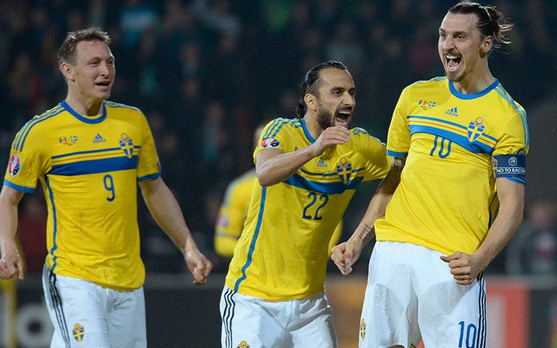 27 mars 2015 Sverige möter Moldavien i EM-kvalet. Zlatan tvåmålsskytt. Här jubel efter 1-0.