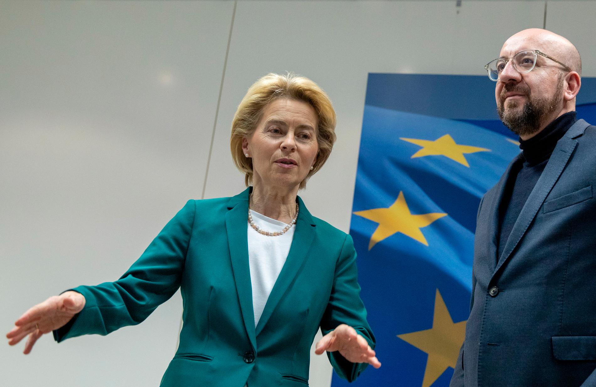 EU-kommissionens ordförande Ursula von der Leyen och EU:s rådsordförande Charles Michel har skrivit under brexitavtalet. Bild från tidigare i januari.
