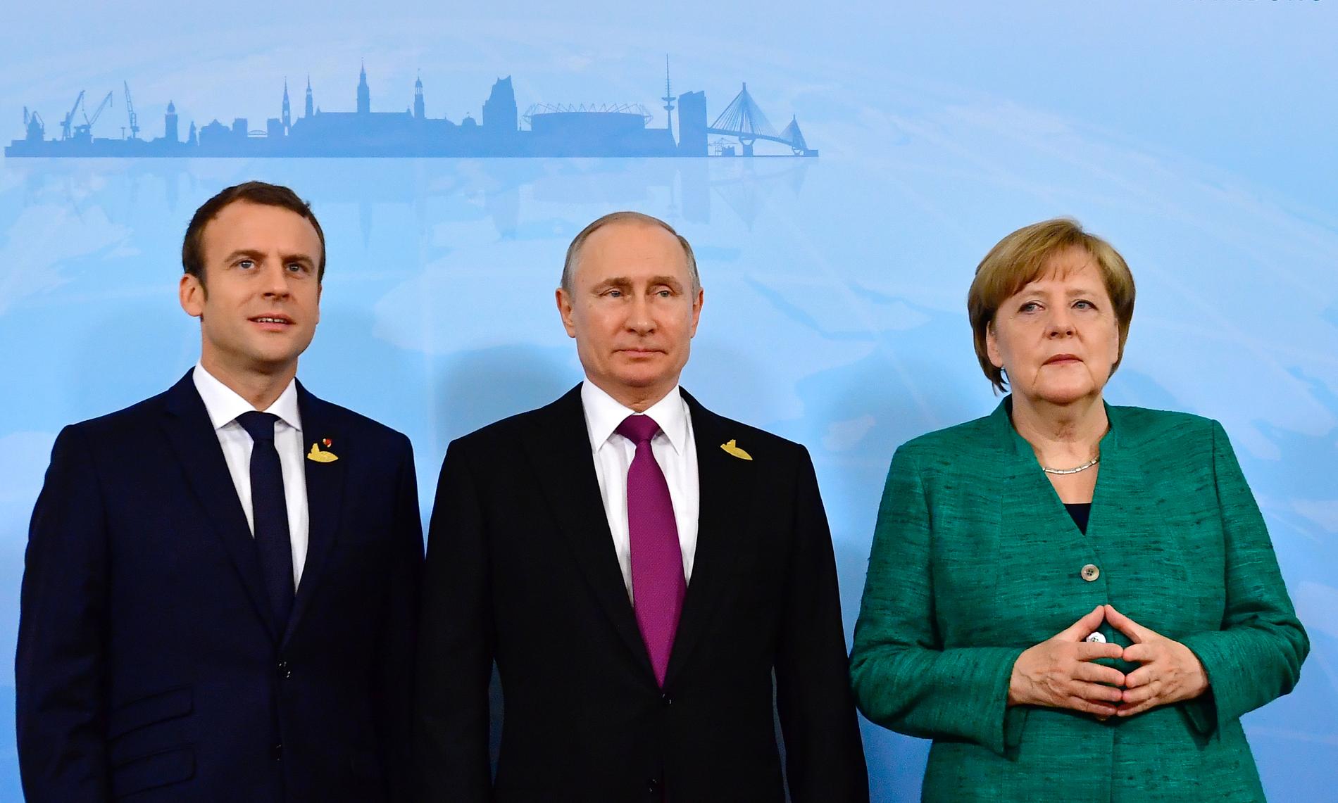 Frankrikes president Emmanuel Macron, Rysslands dito Vladimir Putin och Tysklands förbundskansler Angela Merkel ska diskutera Syrien med Turkiets president Recep Tayyip Erdogan i slutet av oktober. På bilden syns de tre förstnämnda vid ett möte i Hamburg i fjol.
