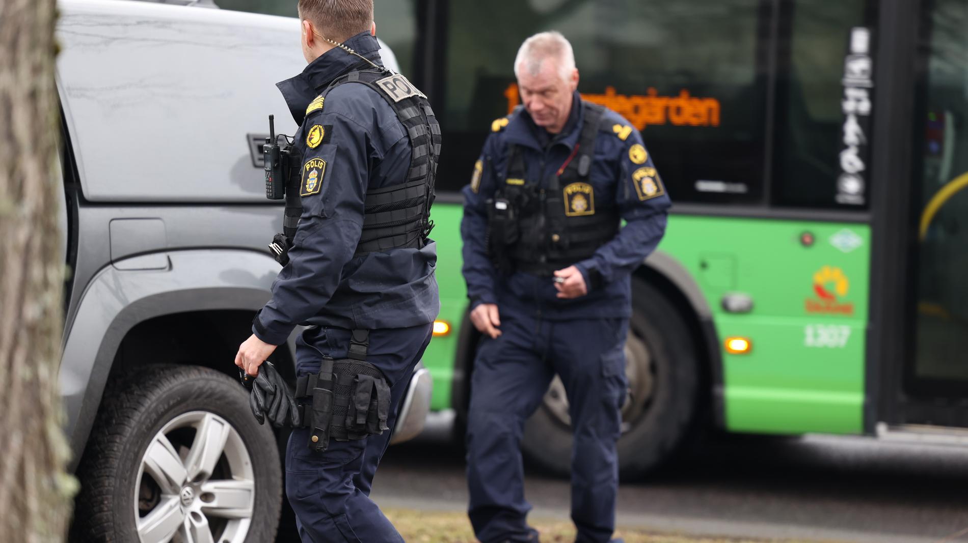 Poliser på plats i Kristianstad.