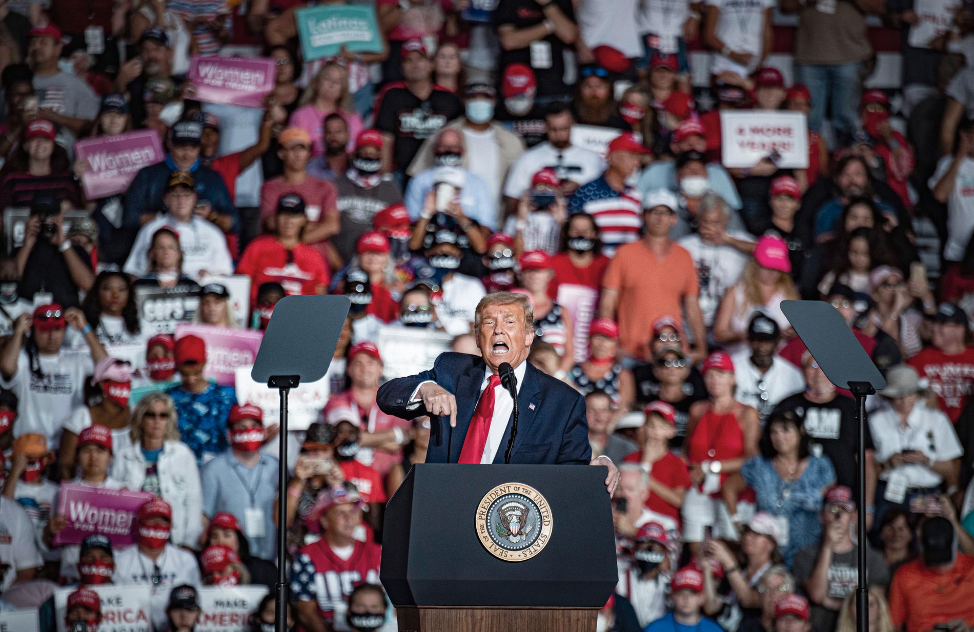 Trump i Sanford, Orlando, under valrörelsen 2020.