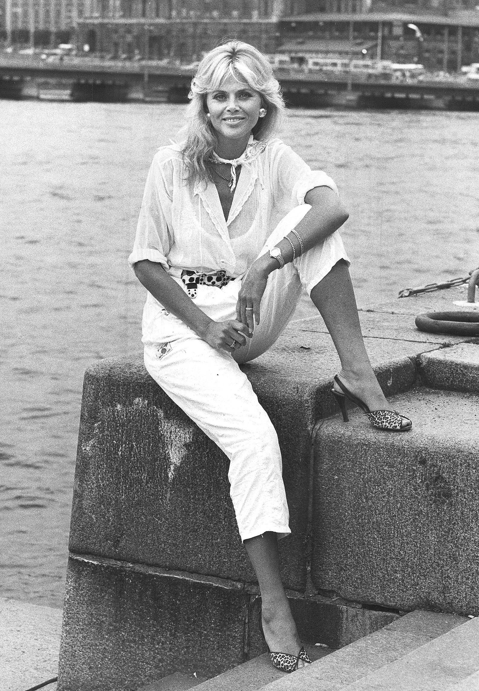 Britt Ekland, skådespelare, född 6 oktober 1942.