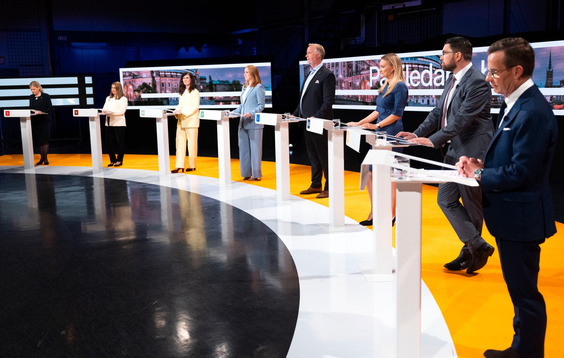 Partiledarna i debatt i SVT:s  Agenda.