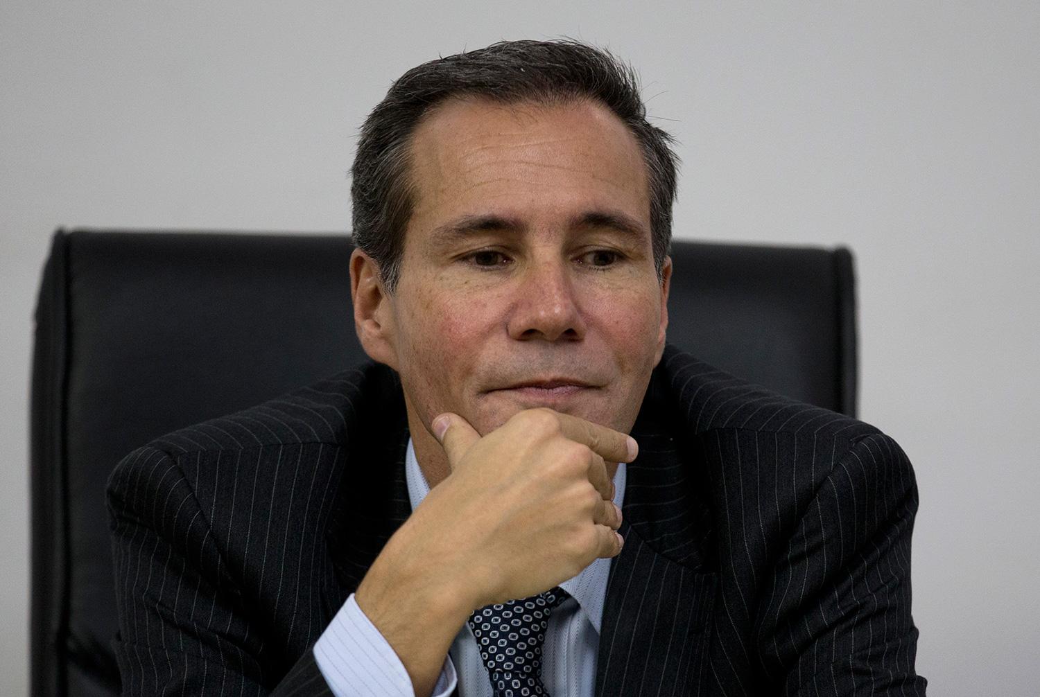 Åklagaren Alberto Nismans hittades död i sitt hem härom veckan.