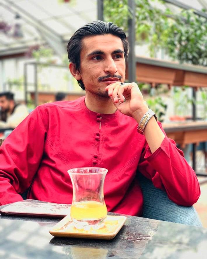 Ehsan, 22, bor i Kabul. ”Alla är oroliga”, säger han till Aftonbladet.