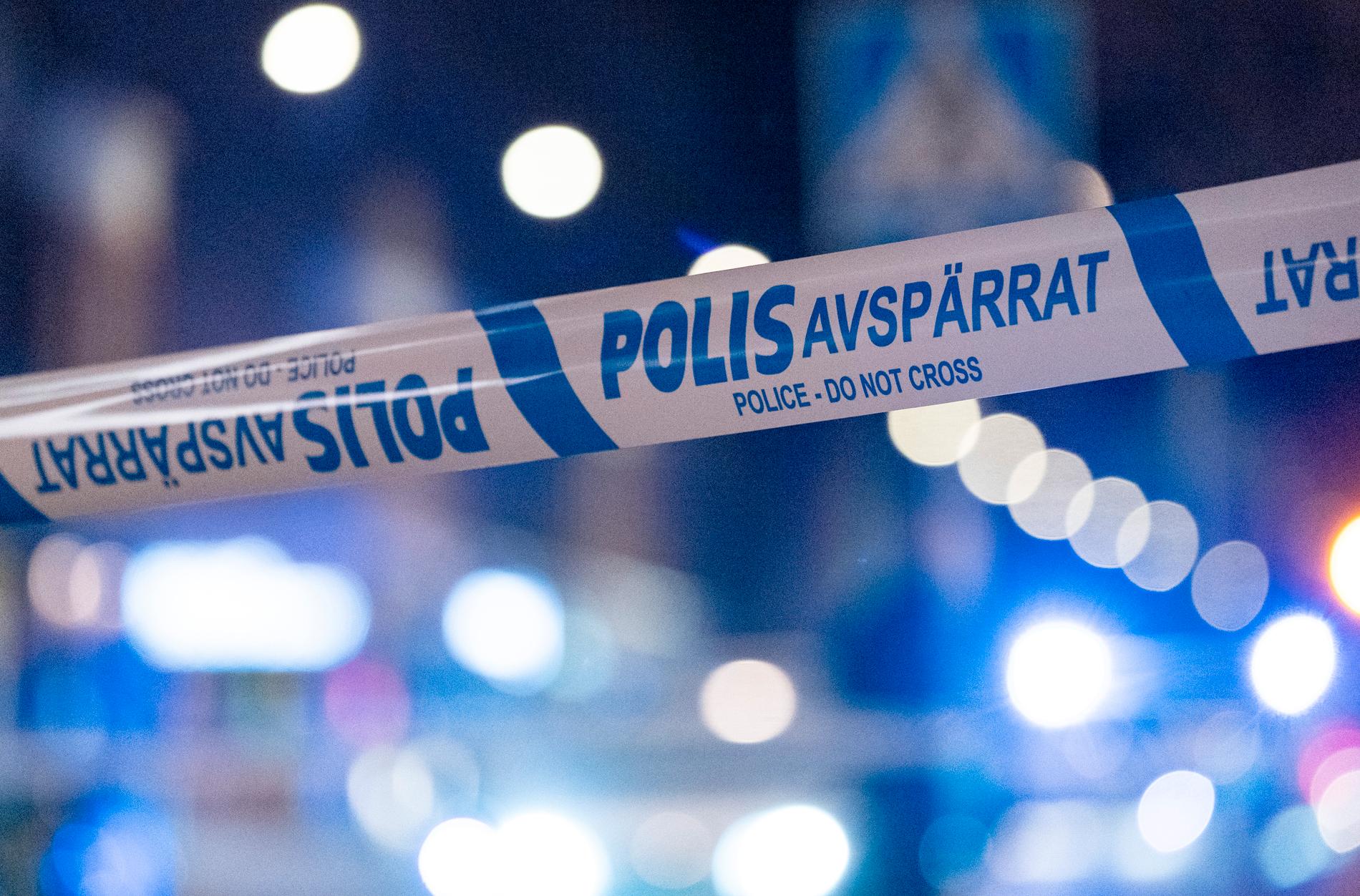 Polisen utreder ett misstänkt mordförsök i Skogås, i Huddinge kommun. Arkivbild.