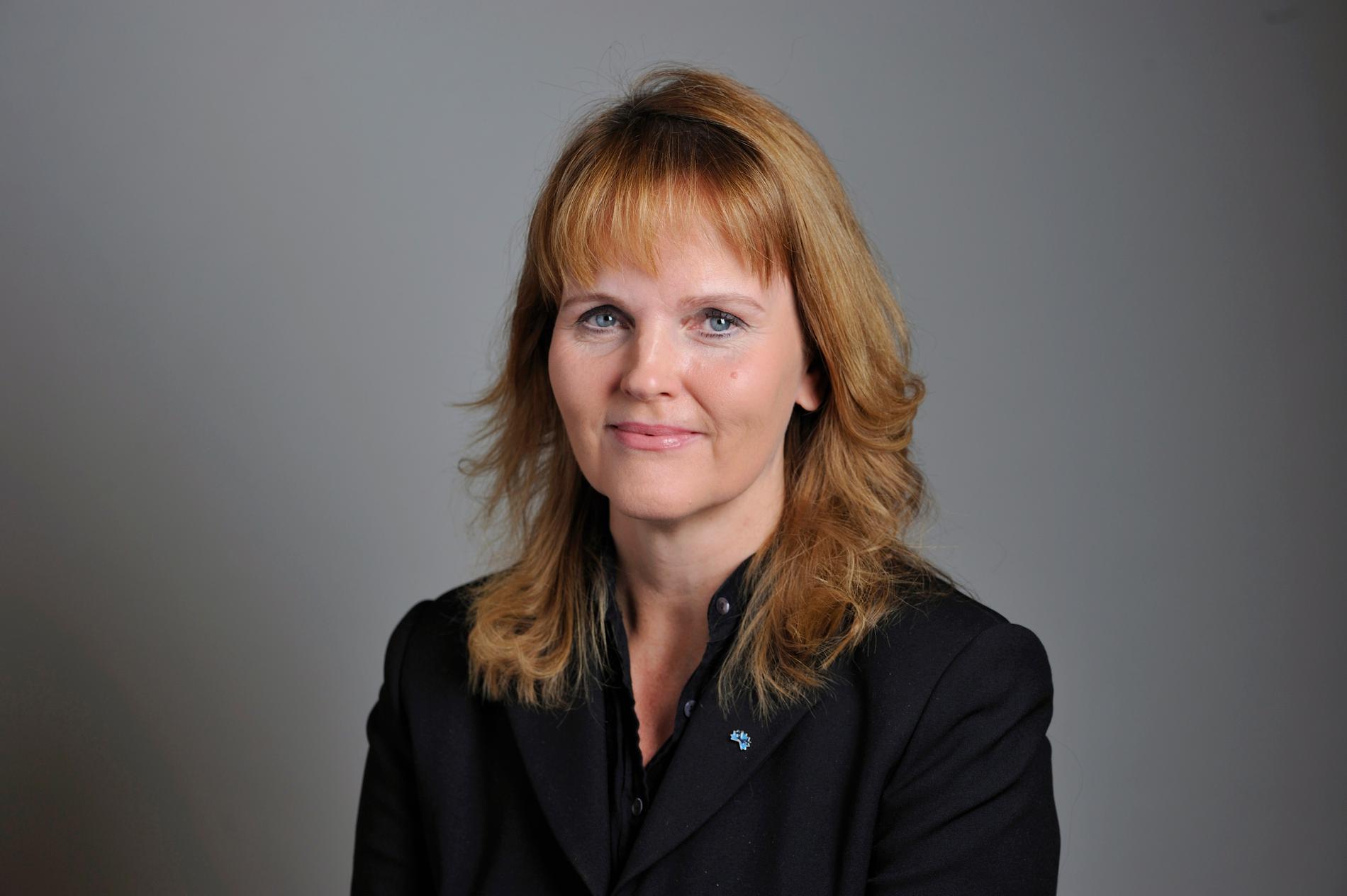 Nina Lundström röstade emot partilinjen. 