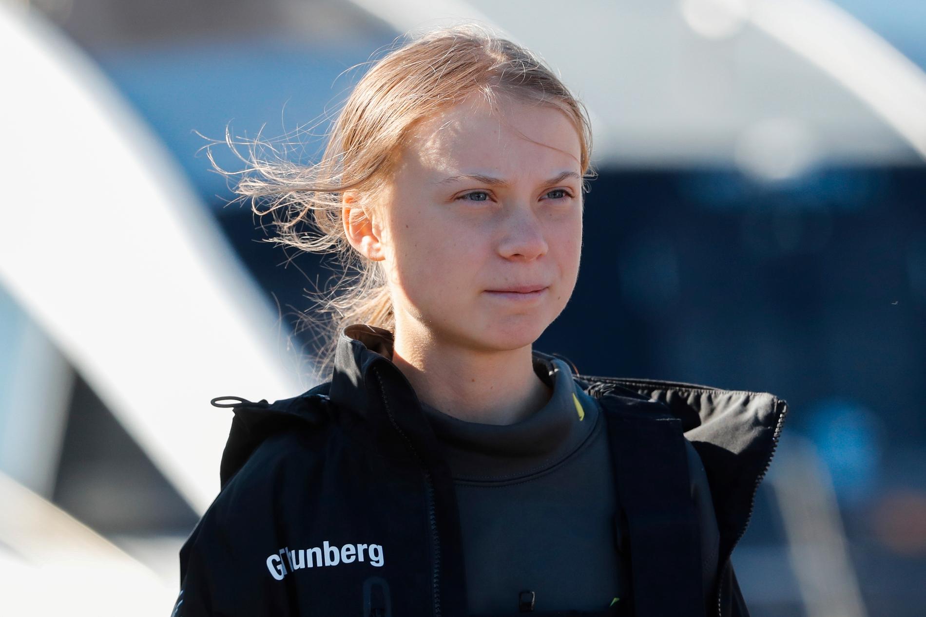 Klimataktivisten Greta Thunberg klev av båten i Lissabon i tisdags. På fredagen väntas hon delta i en klimatmarsch i Madrid.