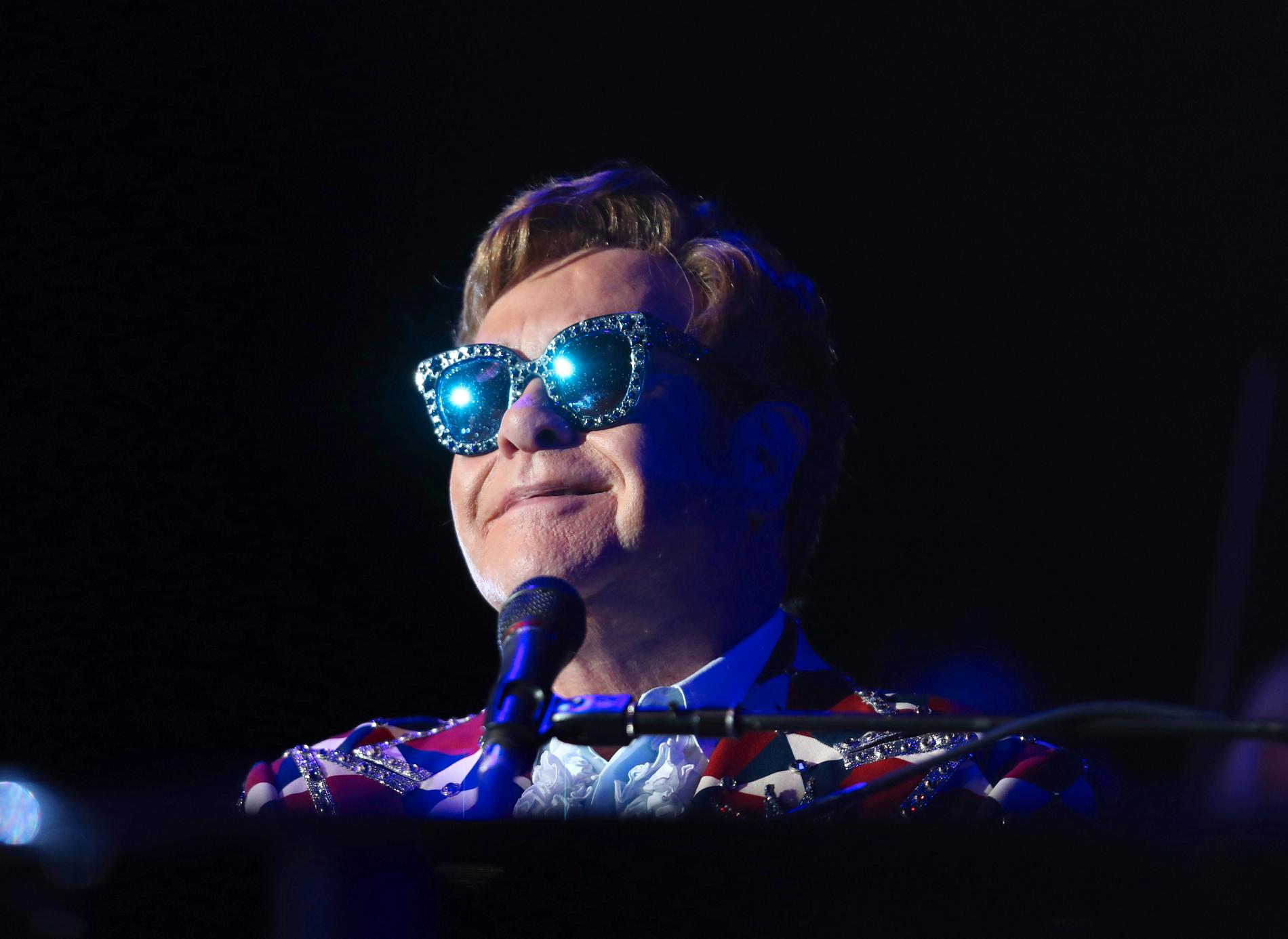 Elton John var ordförande i Watford under två vändor