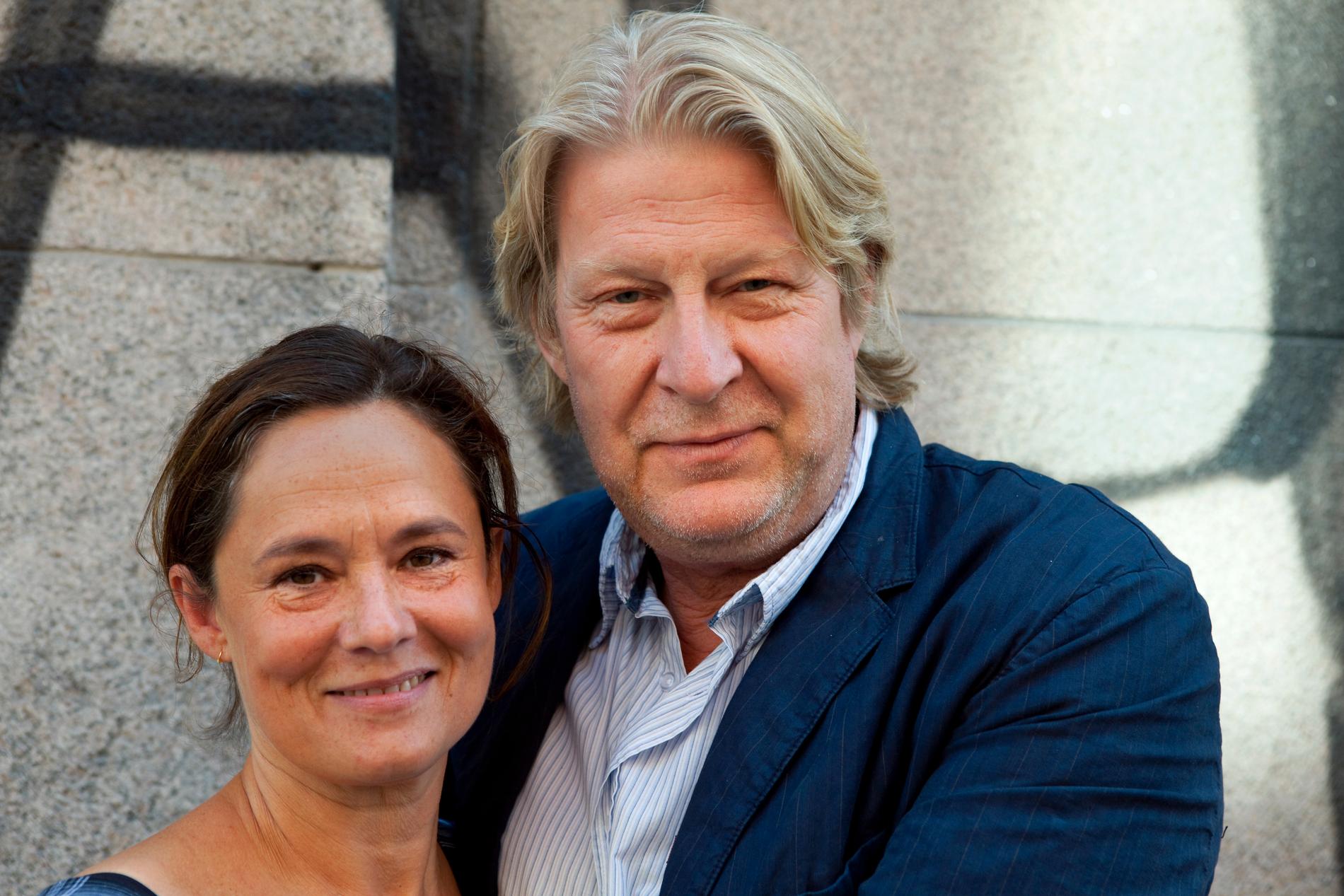 Skådespelarna Pernilla August och Rolf Lassgård spelar Kim Walls föräldrar i "Utredningen". Arkivbild.