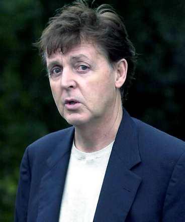 PROVADE HEROIN Paul McCartney har alltid framstått som den skötsamme i The Beatles. Men i en färsk intervju berättar han om drogbruket. "Vi började experimentera väldigt tidigt", säger han.