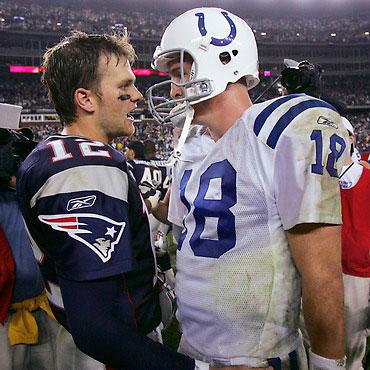 Rom Brady (till vänster) och Peyton Manning.