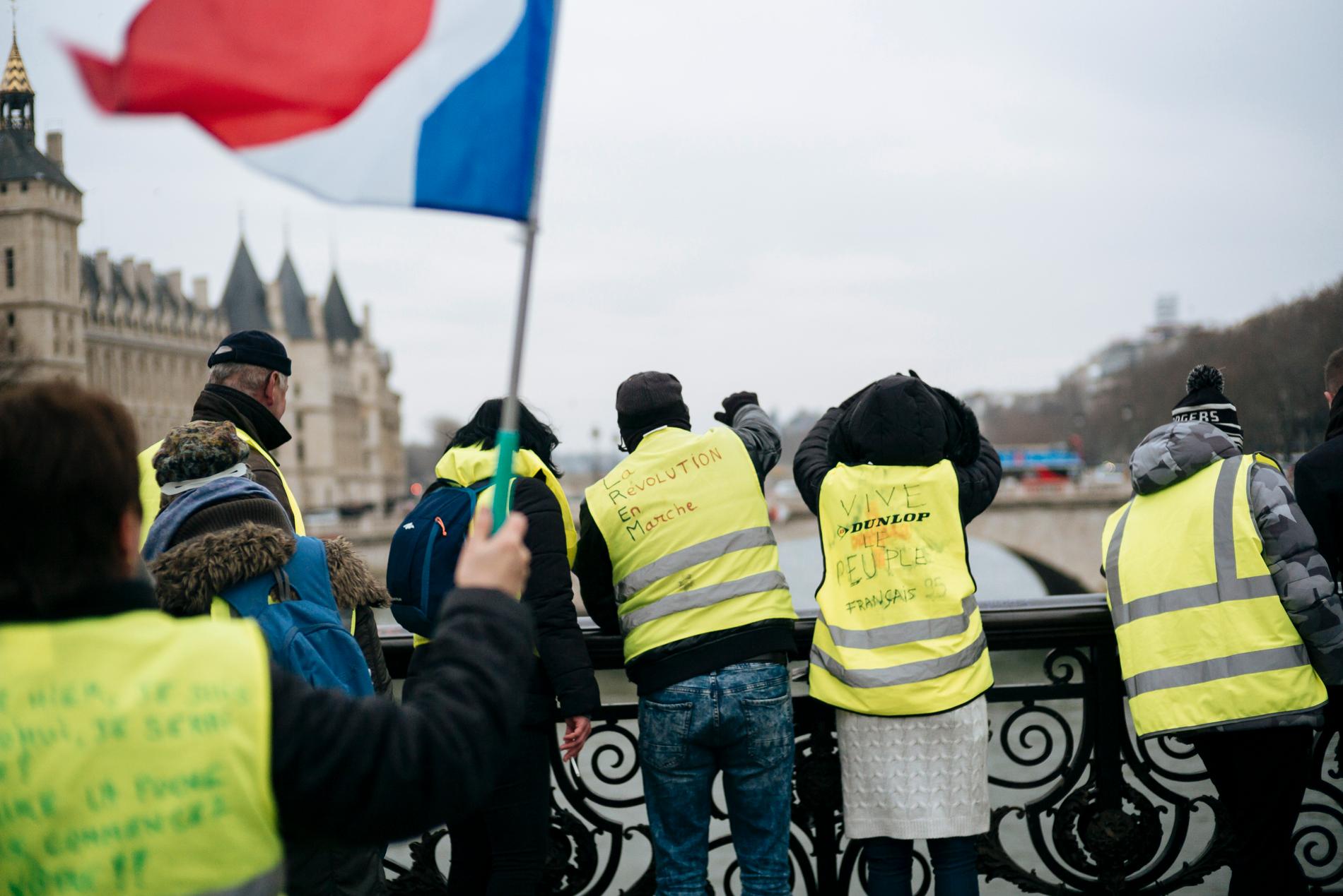 En gula västarna-demonstration i Paris i januari. Arkivbild.