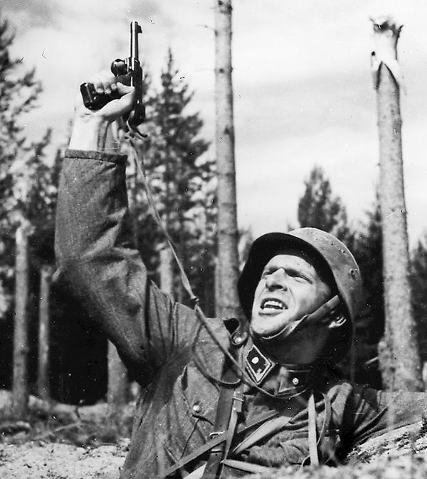 Matti Ranin i ”Okänd soldat” från 1955.