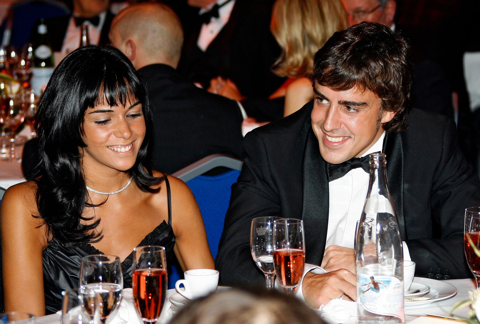 Raquel del Rosario och Fernando Alonso.