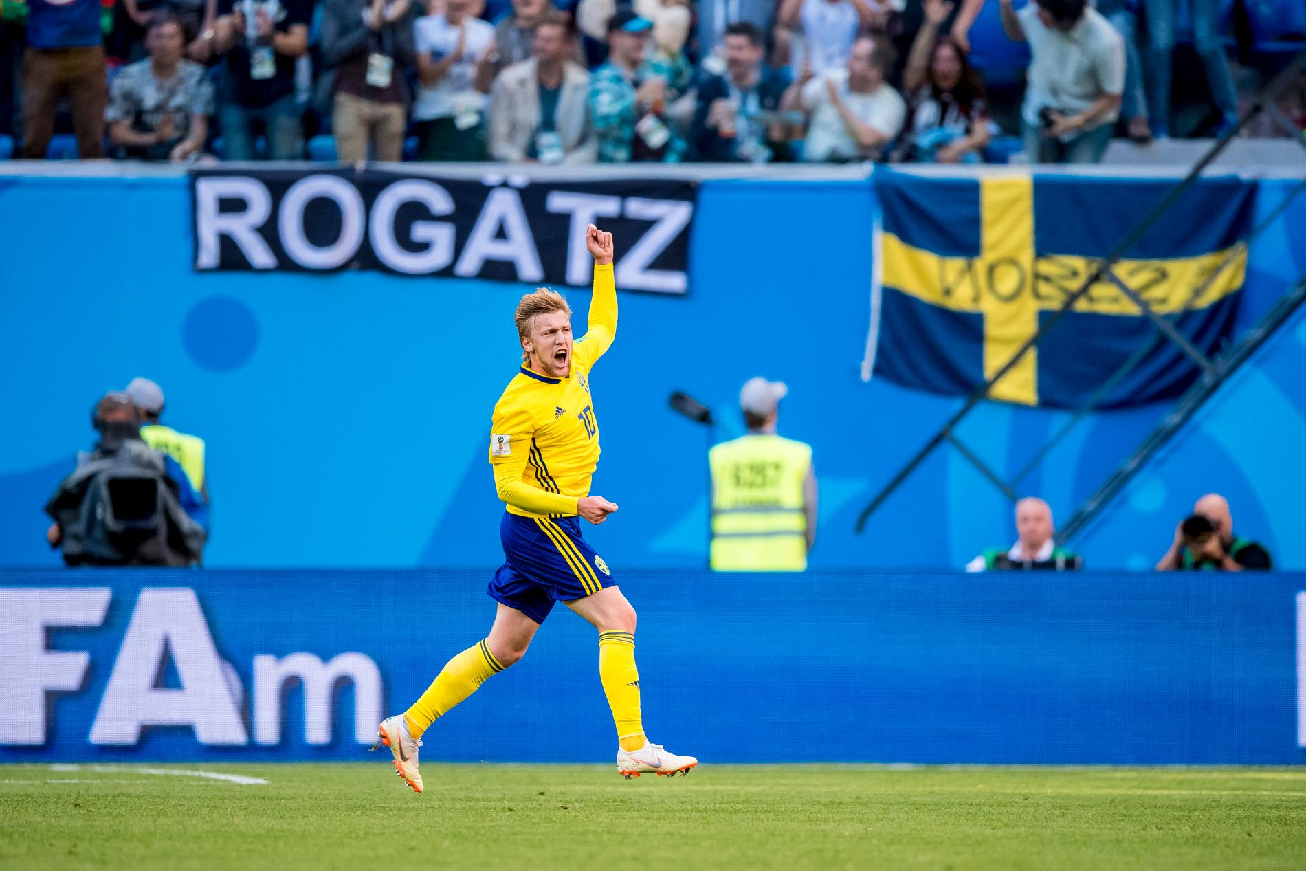 Emil Forsberg efter målet mot Schweiz som skickade Sverige till VM-kvartsfinal 2018.