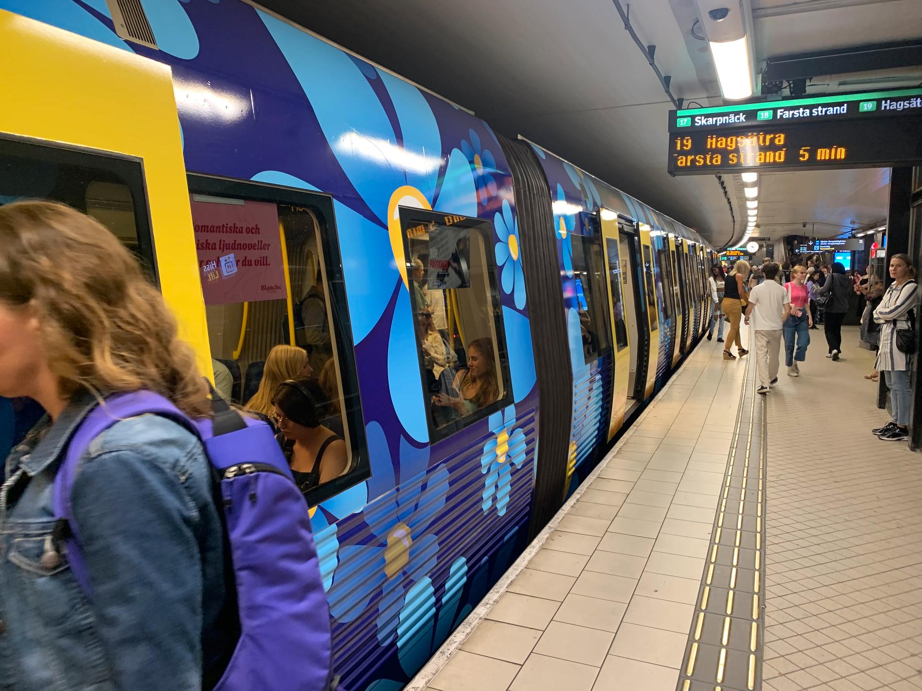 SD:s kampanj i tunnelbanan inför valet 2022. 