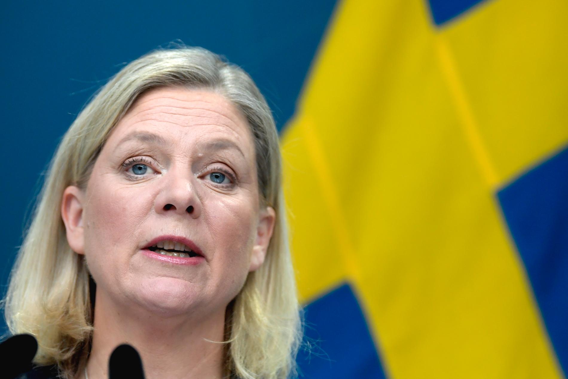 Finansminister Magdalena Andersson (S) har tillsammans med samarbetspartierna C och L lagt en strid ström av krispaket. Arkivbild.