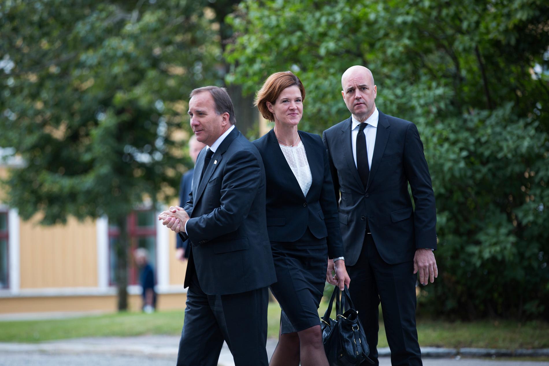 Stasminister Stefan Löfven, moderaternas partiledare Anna Kinberg Batra och förre statsministern Fredrik Reinfeldt.