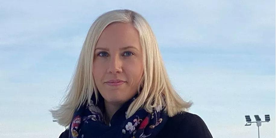 Emilia Riström är född in i travet och tar i mars över som travbanechef på Umåker. 