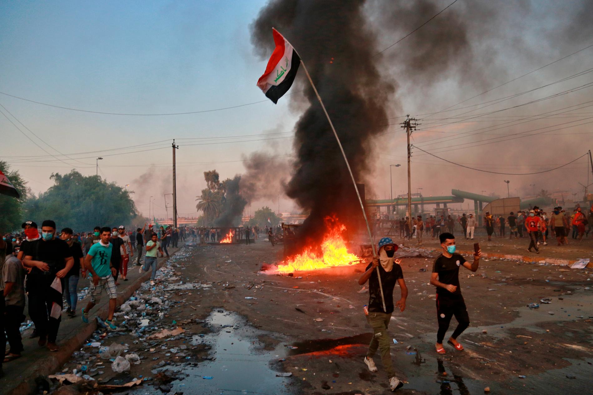 Stora protester i Bagdad.