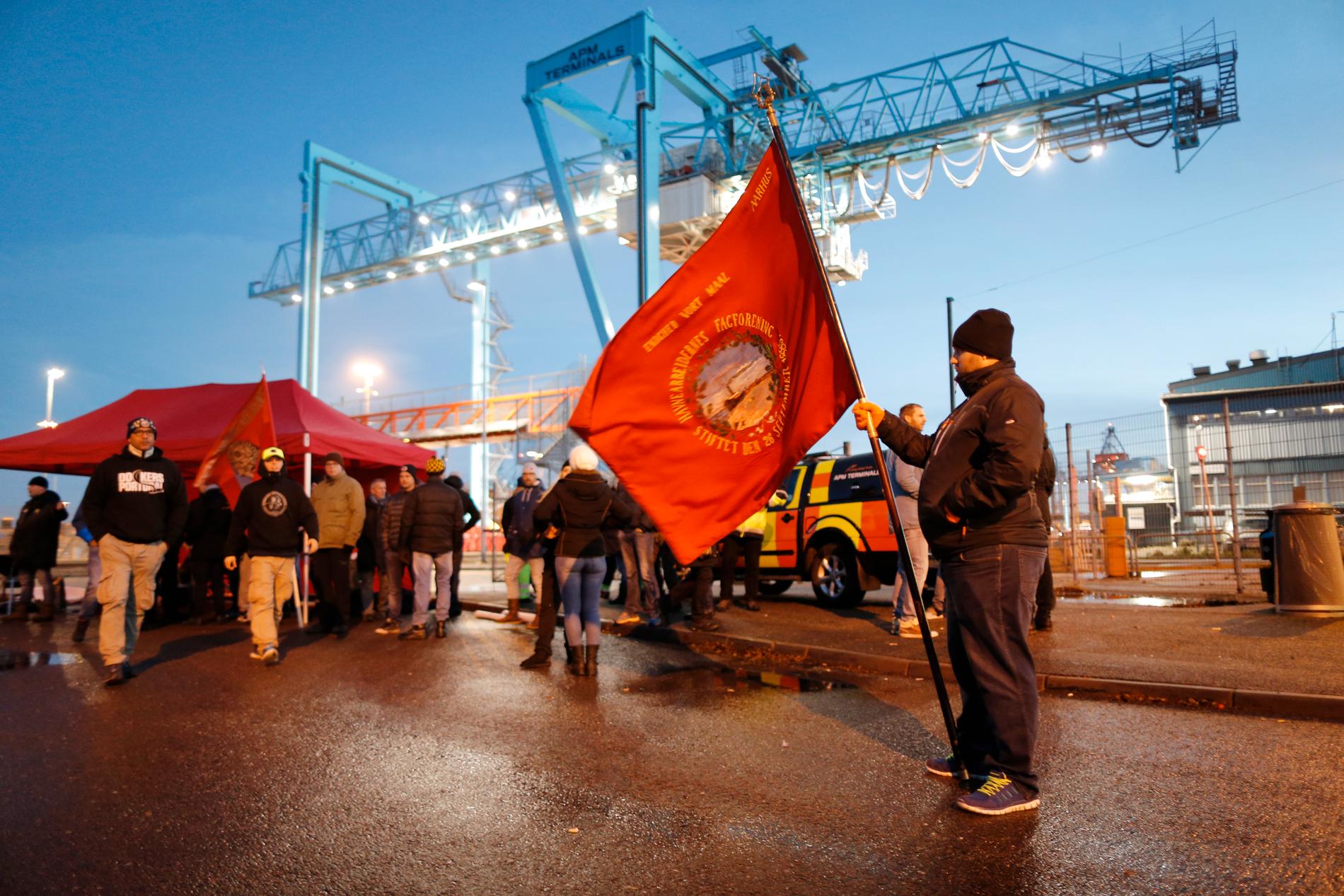 Göteborgs hamn var även drabbad av en strejk 2016.
