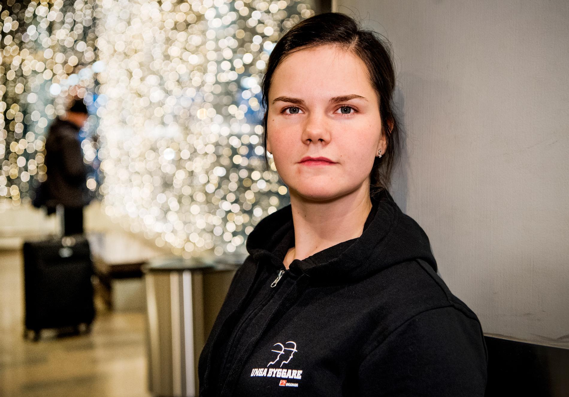 Rörmokaren Paulina Johansson, 24, är en av 4 627 kvinnliga byggarbetare som har skrivit under uppropet med anledning av #metoo. 