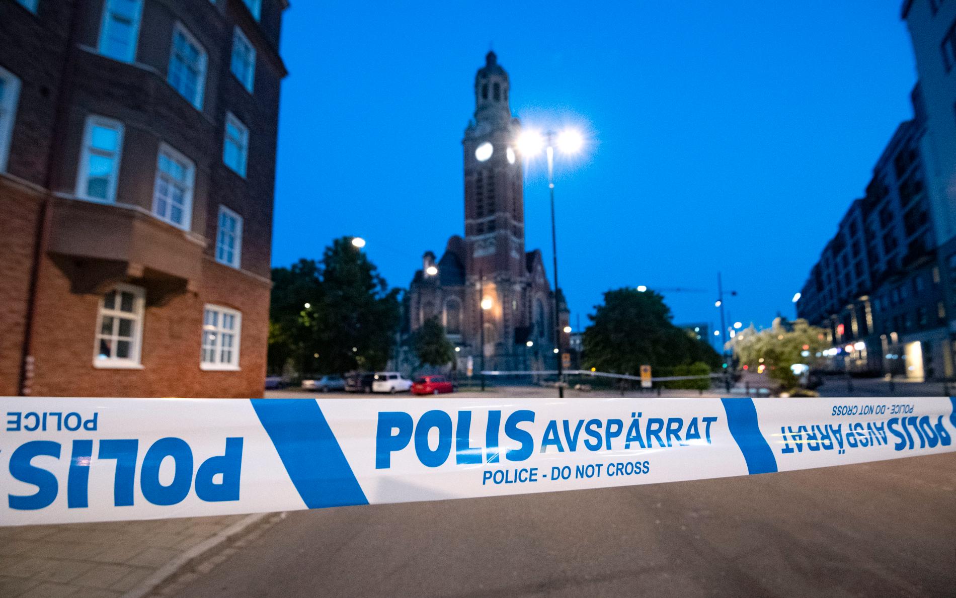 Den första av årets hittills två dödsskjutningar i Malmö ägde rum utanför köpcentret Triangeln på nationaldagen. Arkivbild.