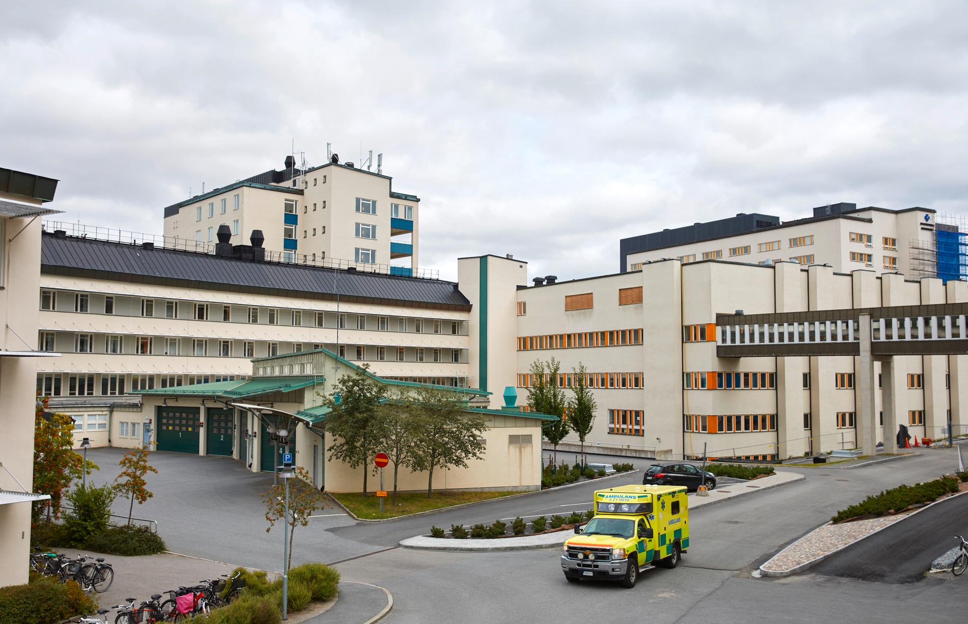 Två personer har blivit knivskurna i centrala Uppsala. De två tog sig till Akademiska sjukhuset på egen hand. Arkivbild.