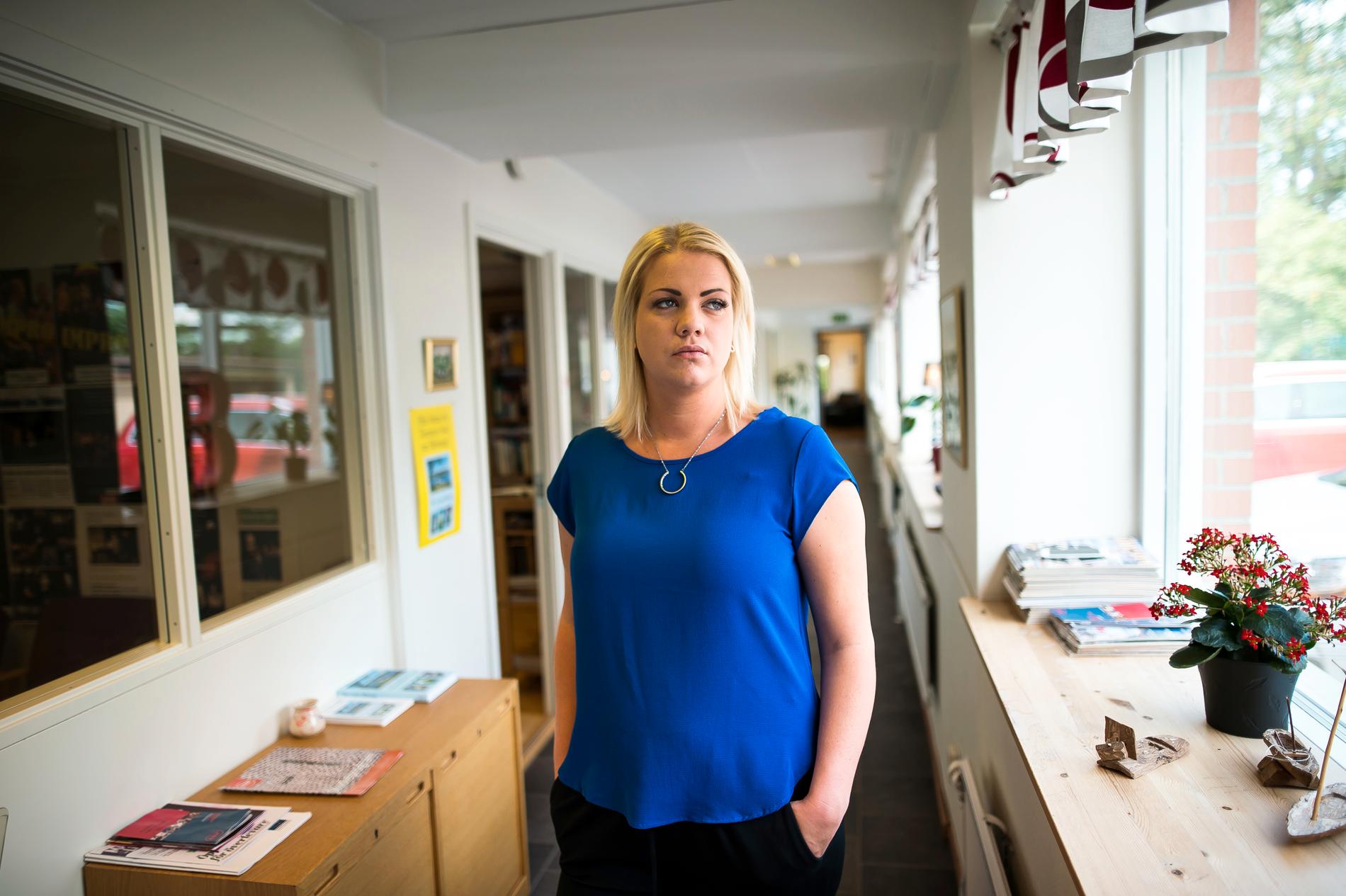 Elina Gustafsson har regelbundet utsatts för hat och hot för sitt politiska engagemang.